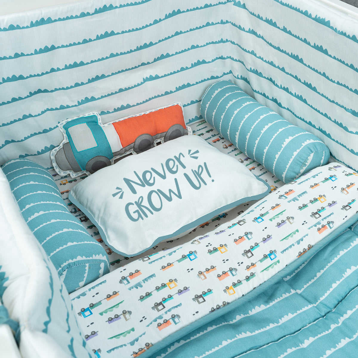 Tiny Snooze Organic Cot Bedding Set – Traffic jam