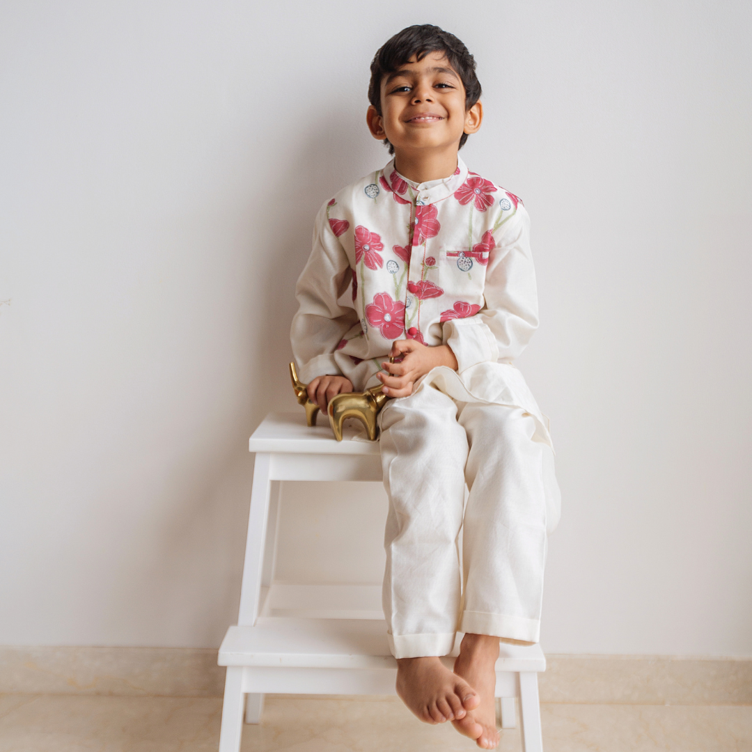 Chanderi Kurta Pyjama & Bandi Set