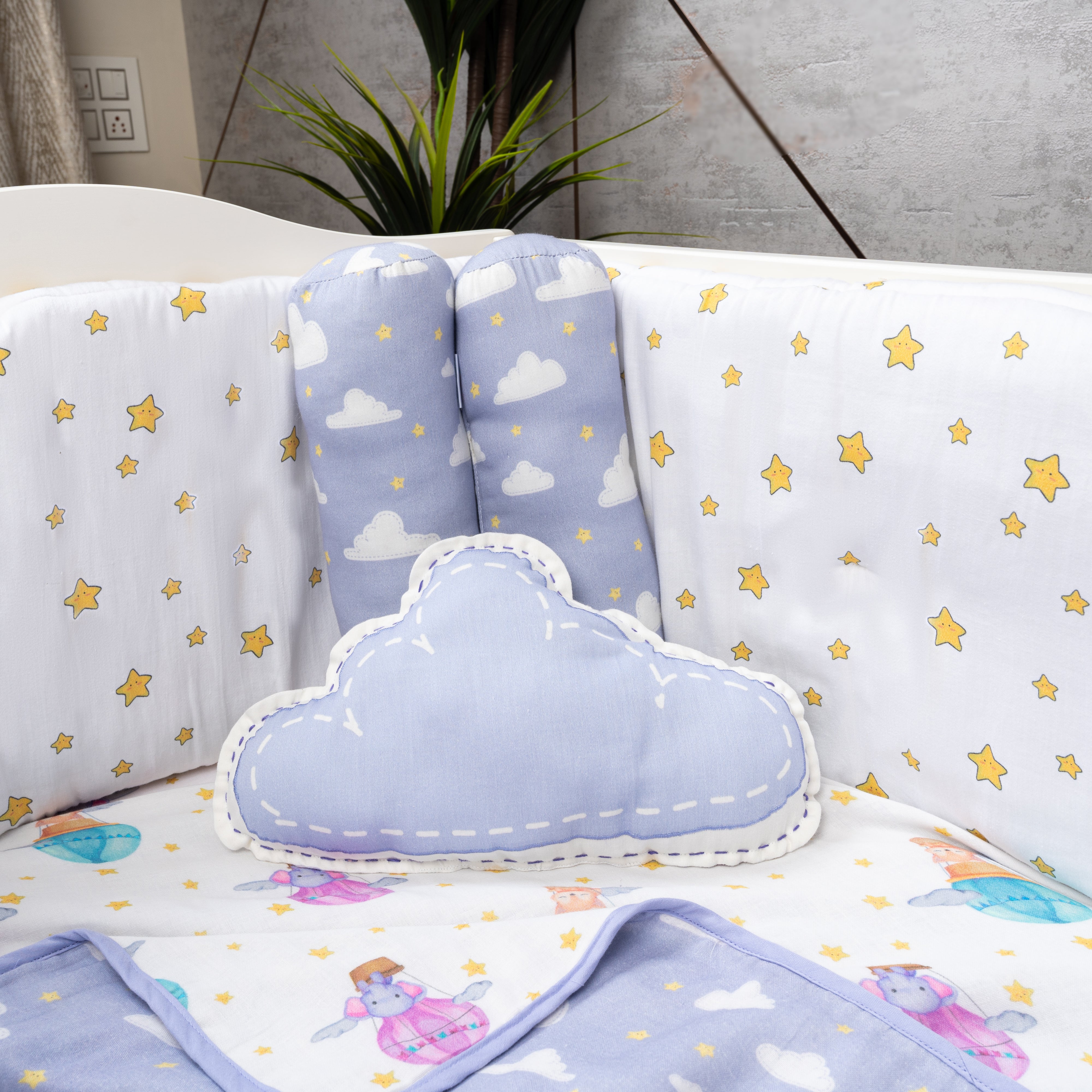 Tiny Snooze Organic Cot Bedding Set – Sky is the Limit