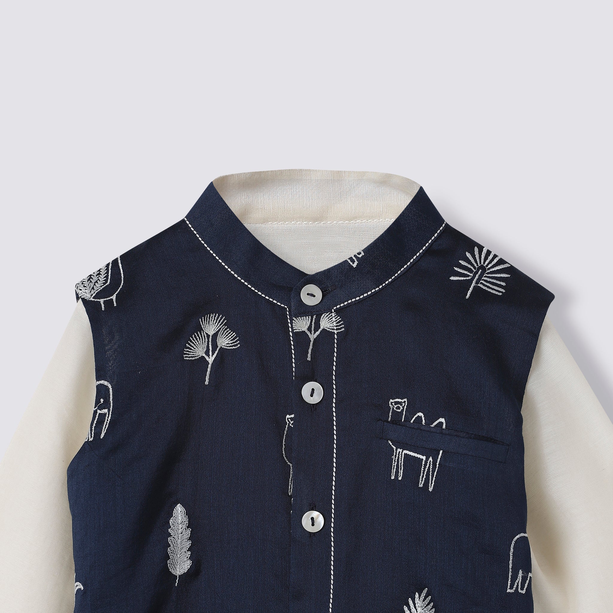 Chanderi Kurta Pyjama & Bandi Set