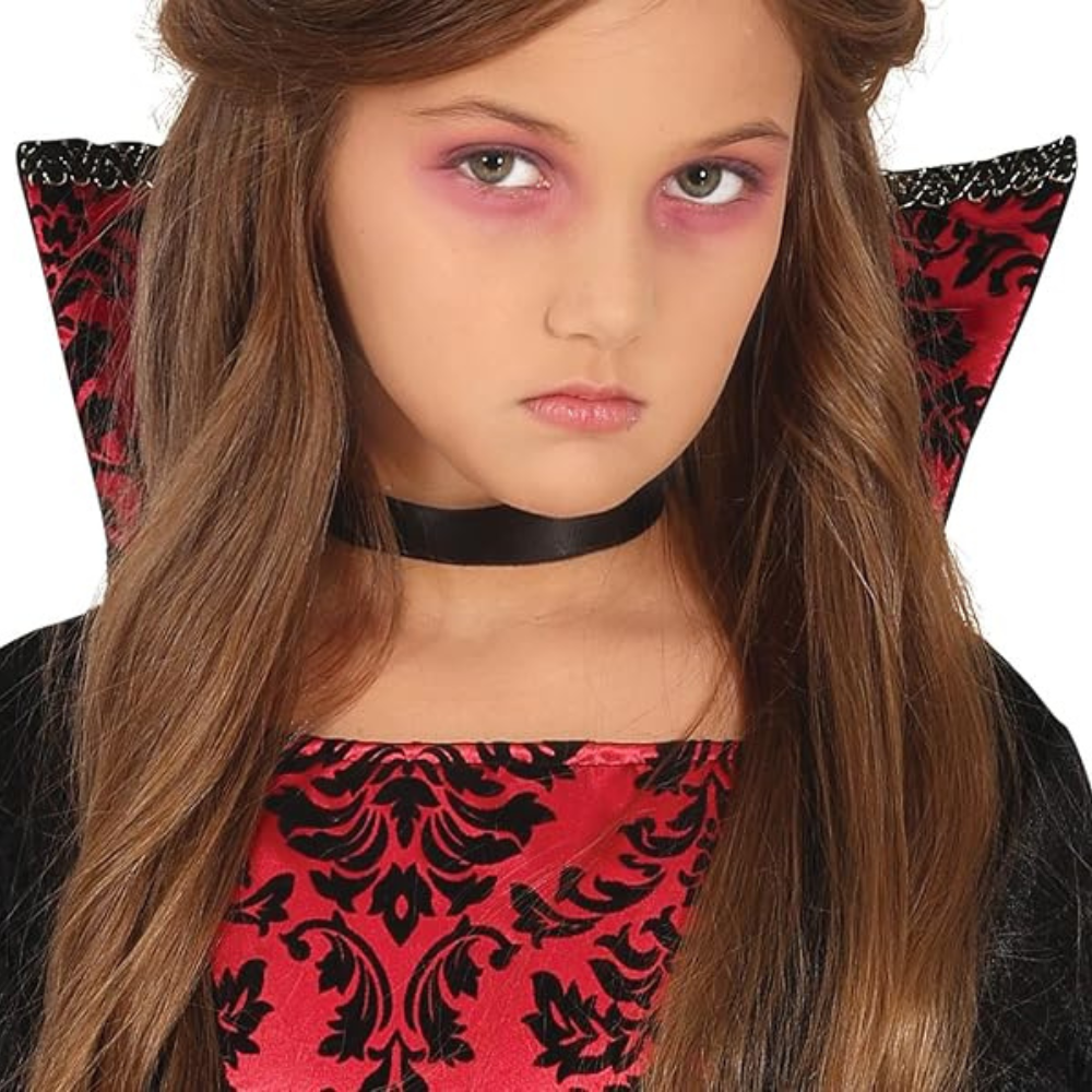 Halloween costume - Scarlet Vampire Queen