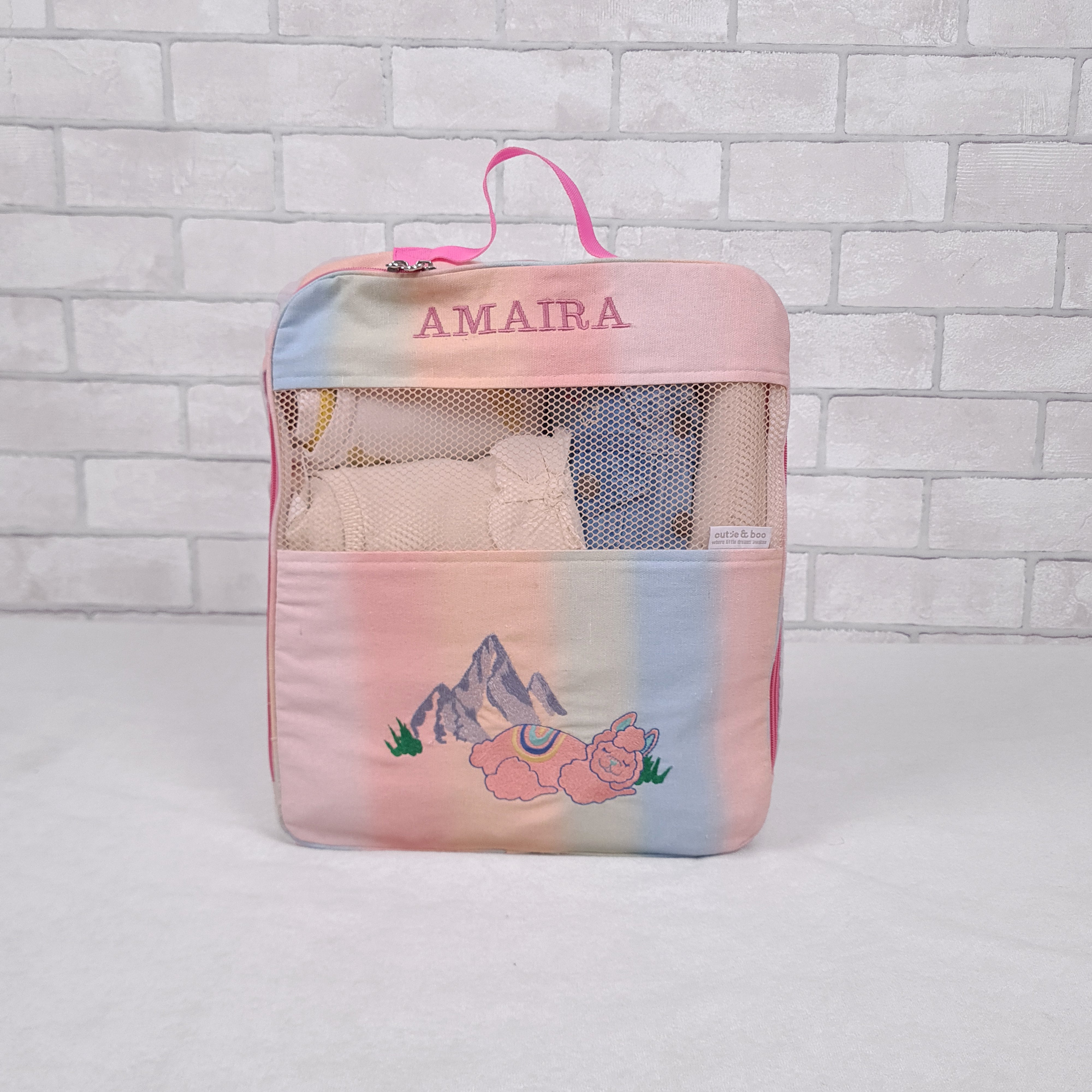 Ooh la Llama Organizer Bag