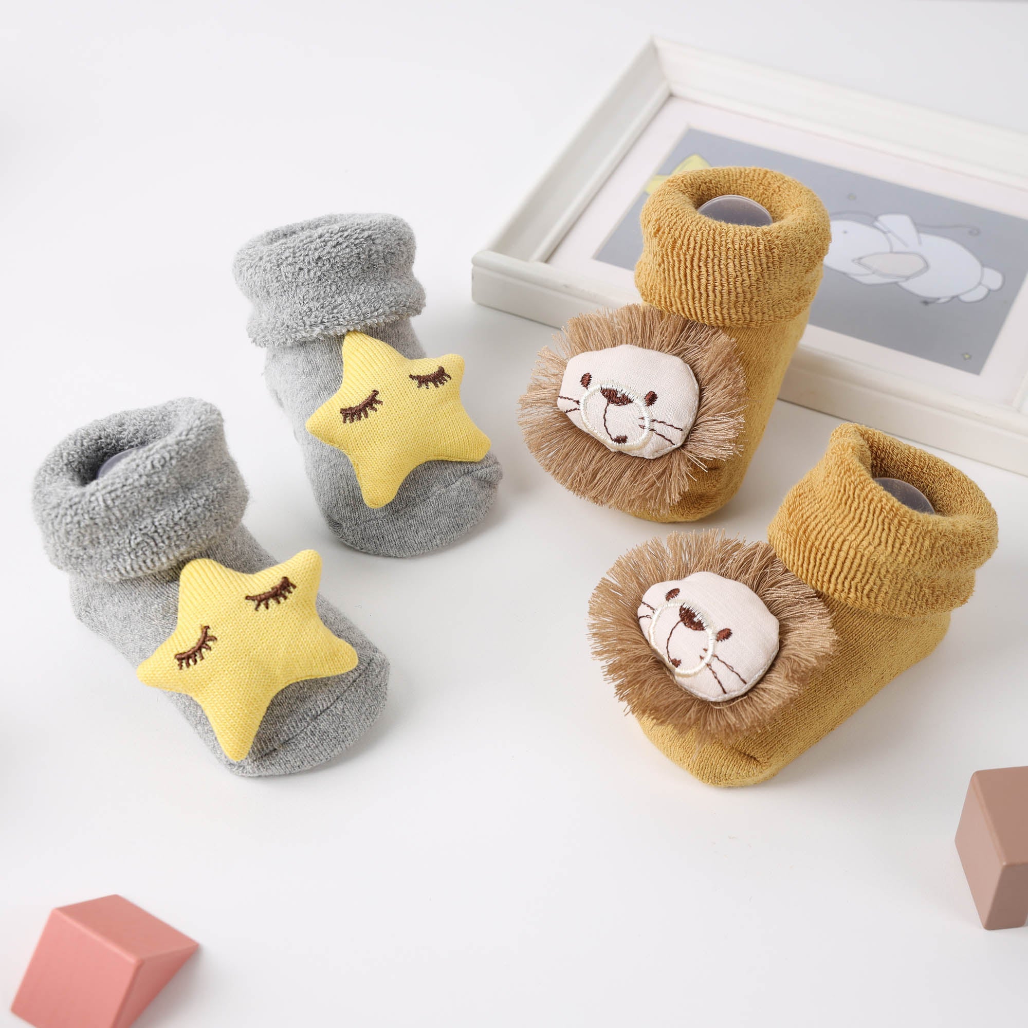 Star Lion Socks - Pack of 2