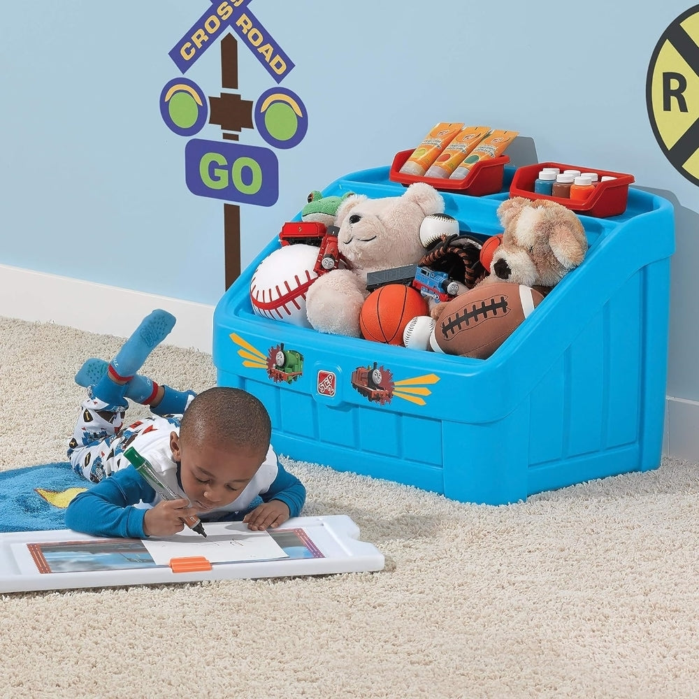 Step2 Tank Engine 2-In-1 Toy Box & Art Lid + FREE Interactive Soft Toy