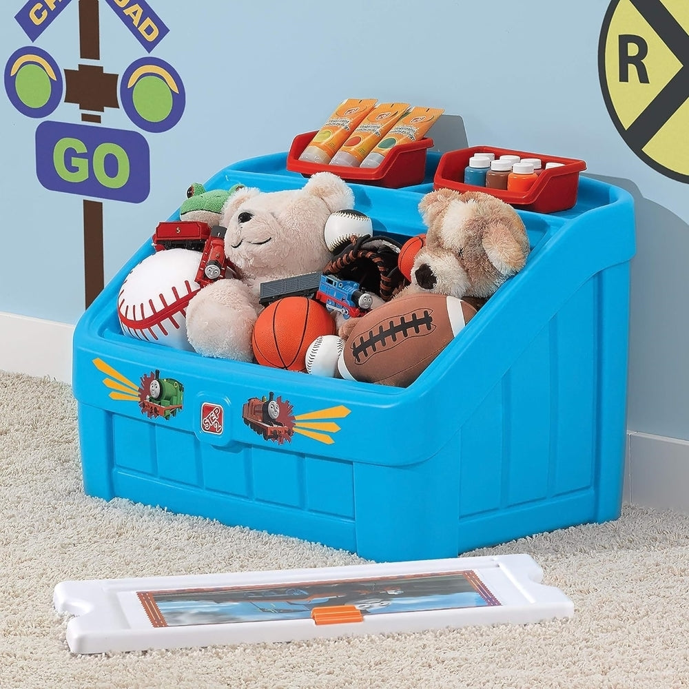 Step2 Tank Engine 2-In-1 Toy Box & Art Lid + FREE Interactive Soft Toy