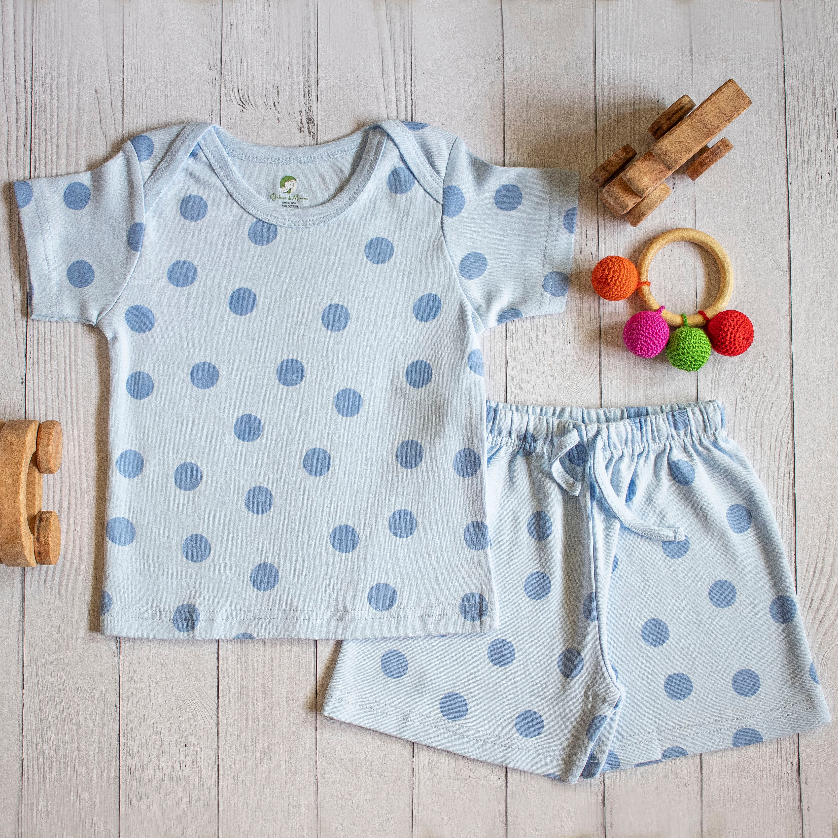 Polka Dot T-Shirt With Shorts