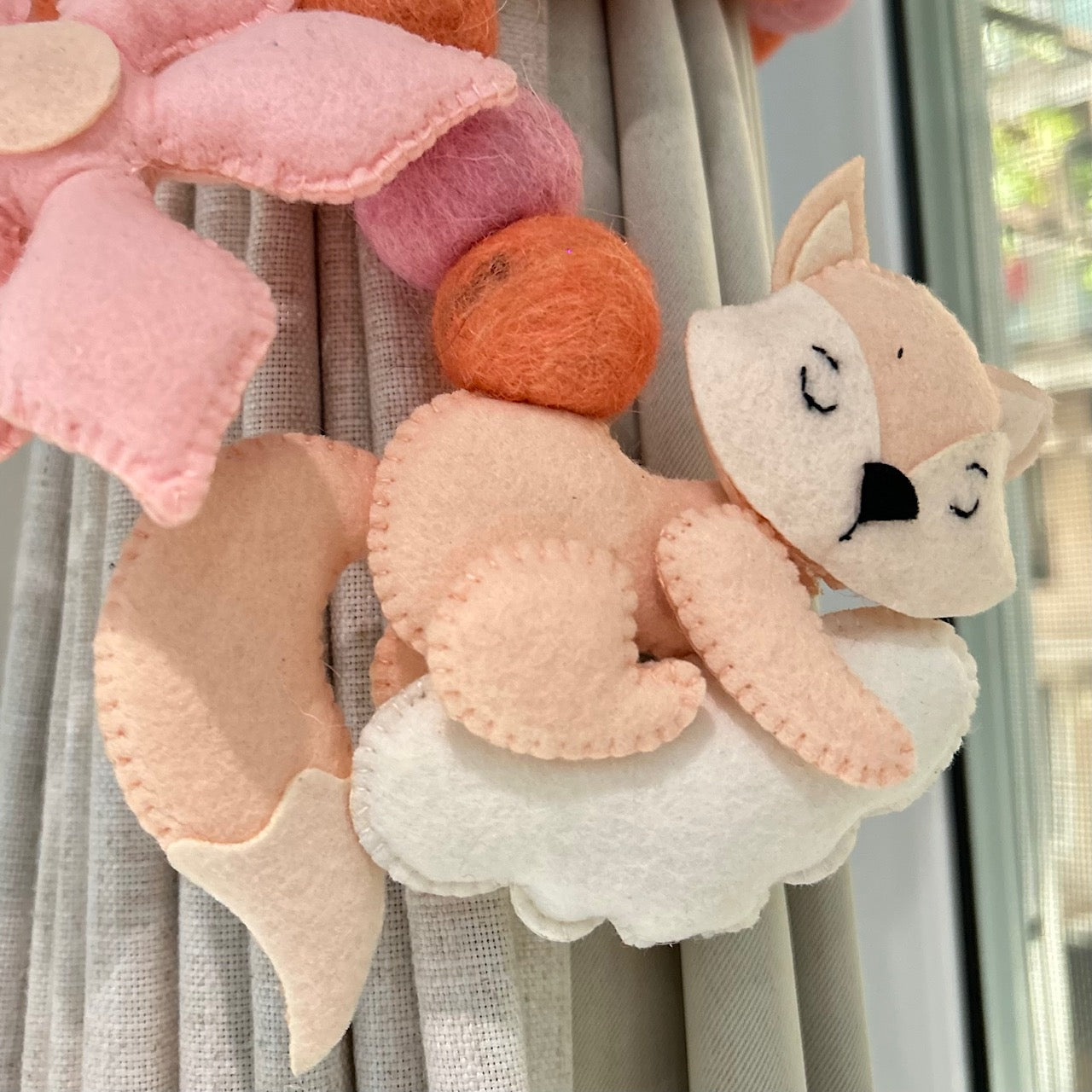 Curtain Tie