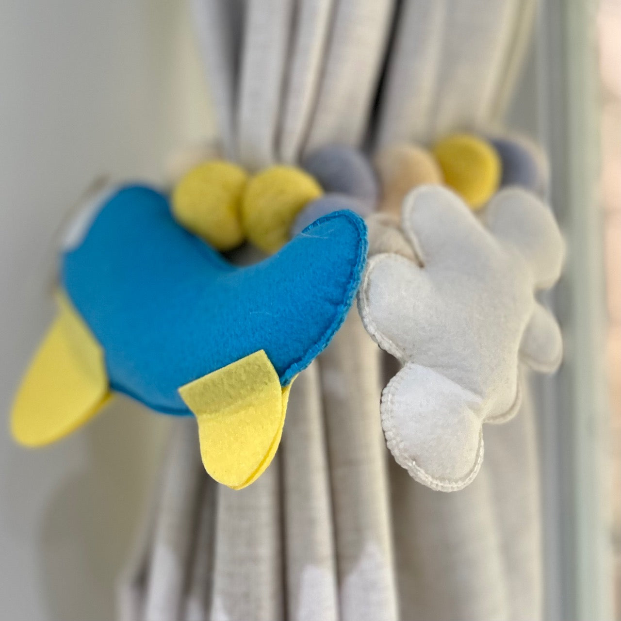 Curtain Tie