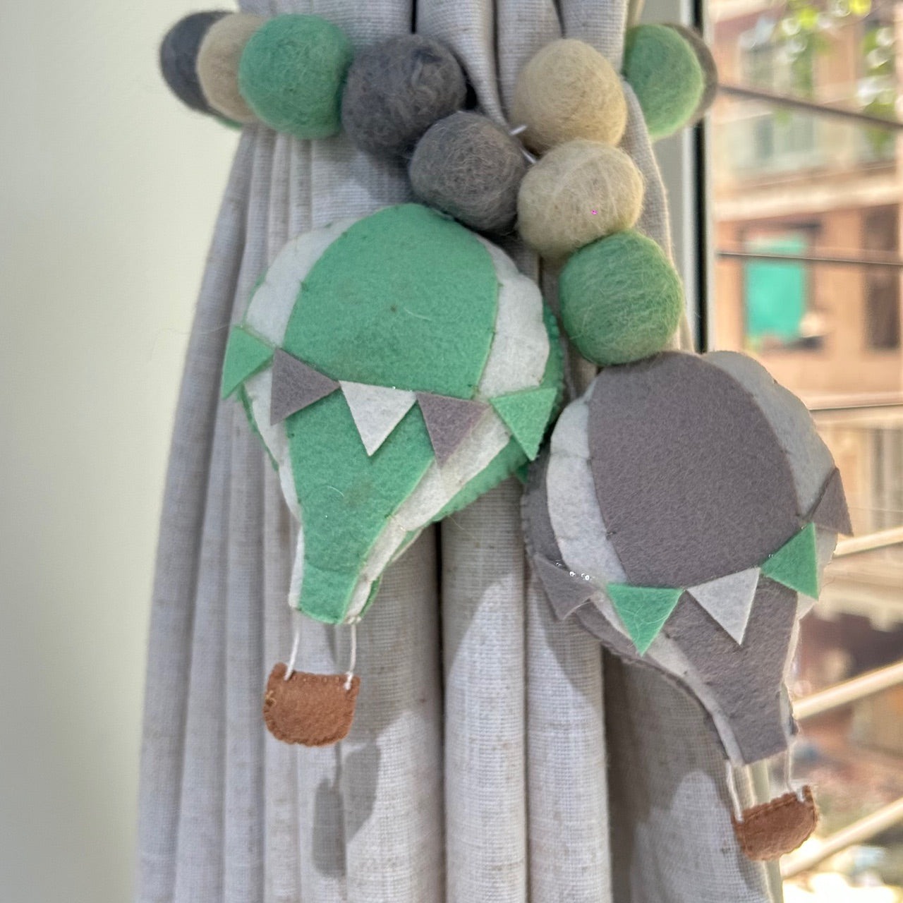 Curtain Tie