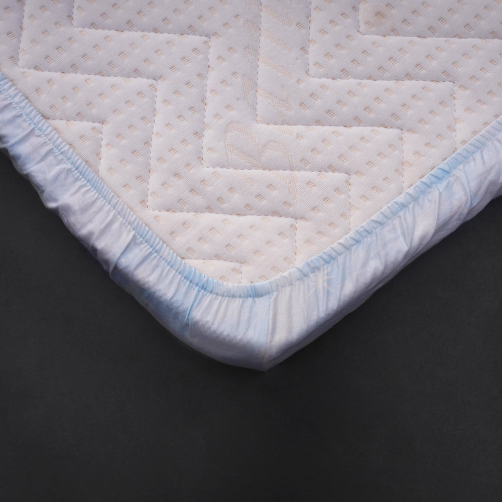 Fancy Fluff Organic Cot Fitted Sheet - Nova