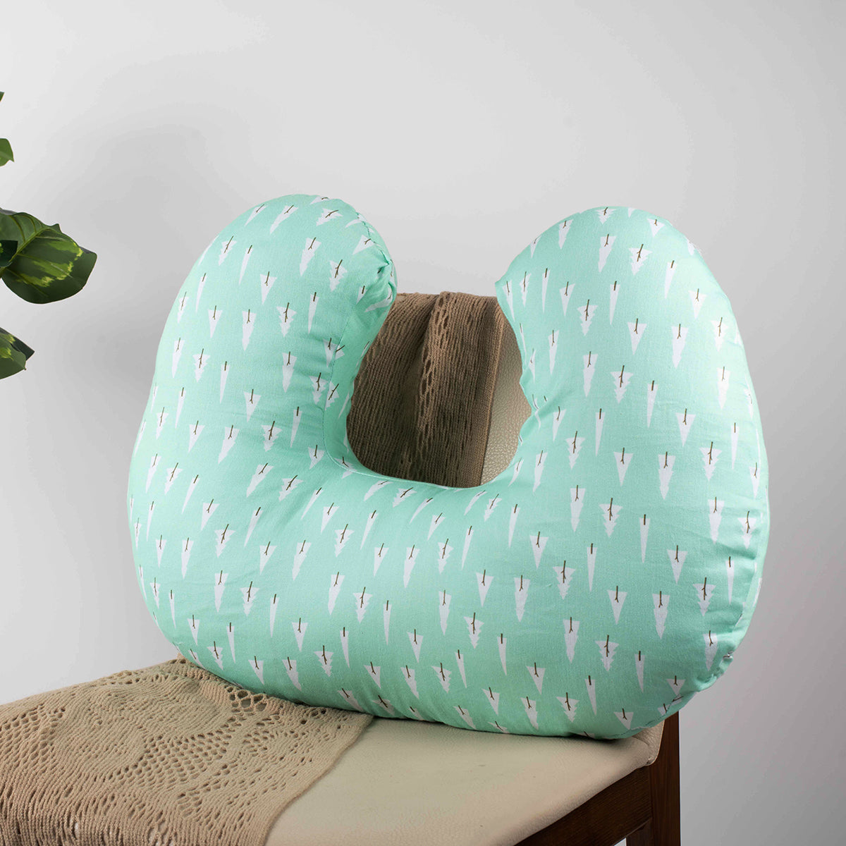 Tiny Snooze Feeding Pillow- Pines