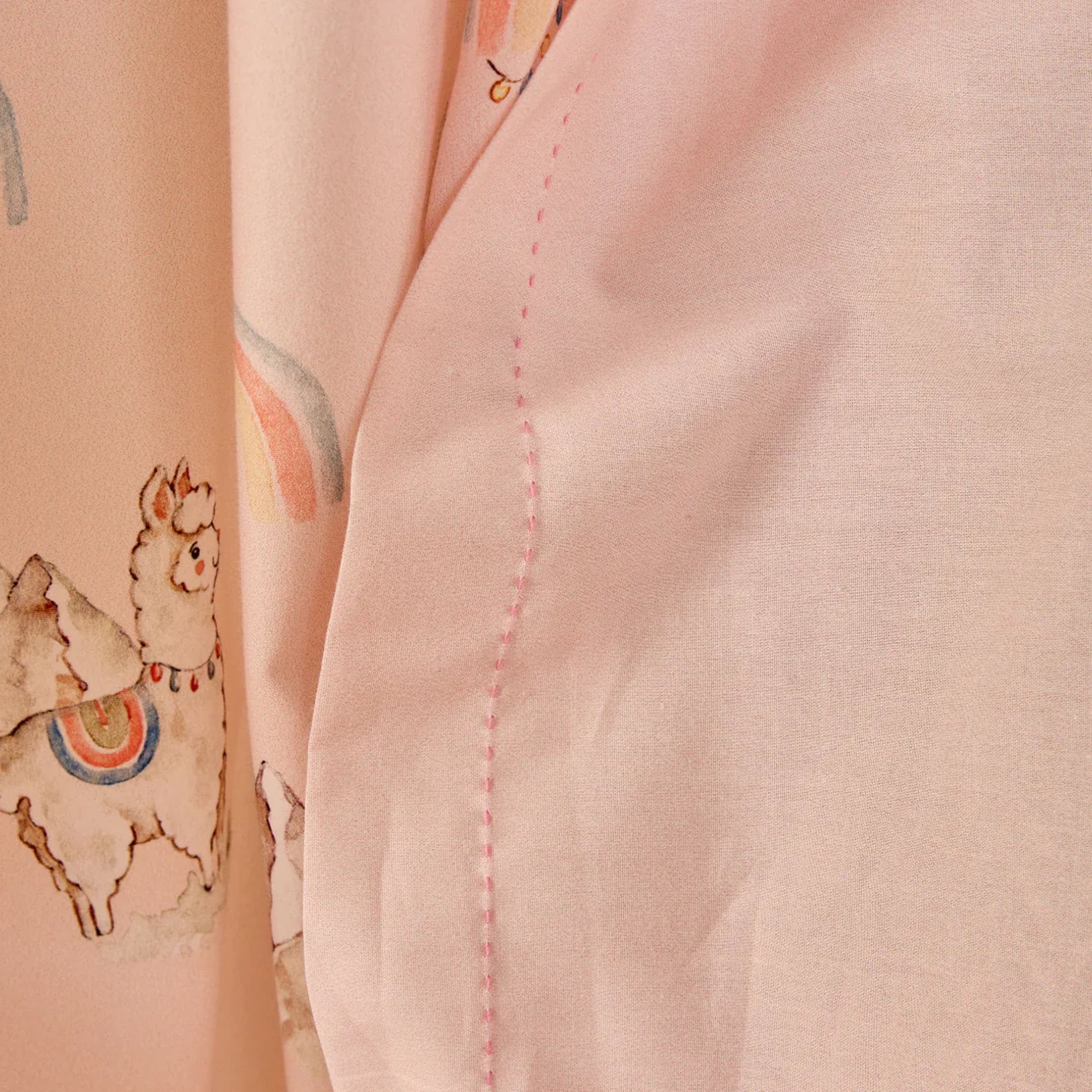 Ooh La Llama Main Print Double / King Bed Sheet Set