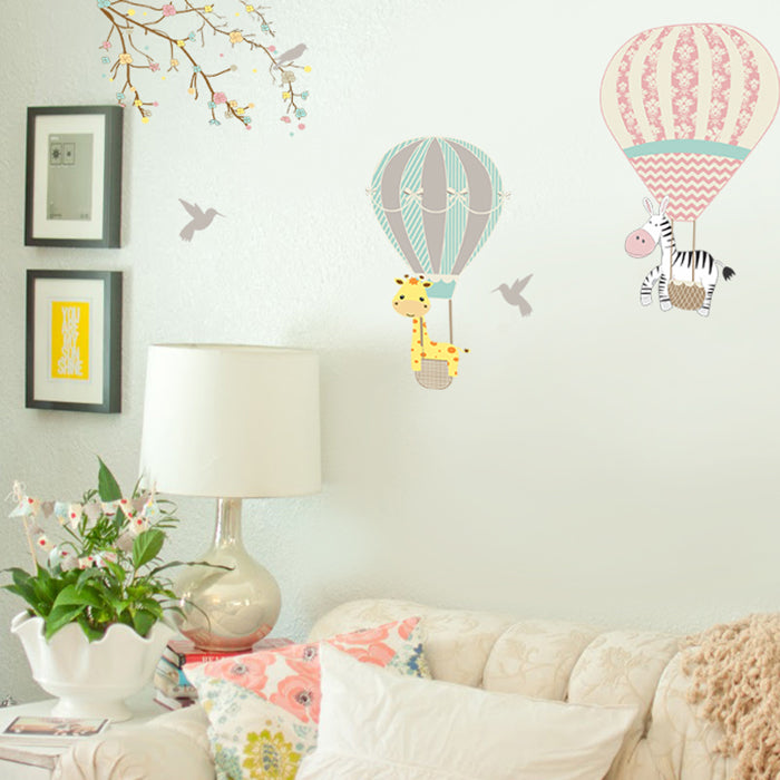 Hot Air Balloons With Animals Wall Stickers