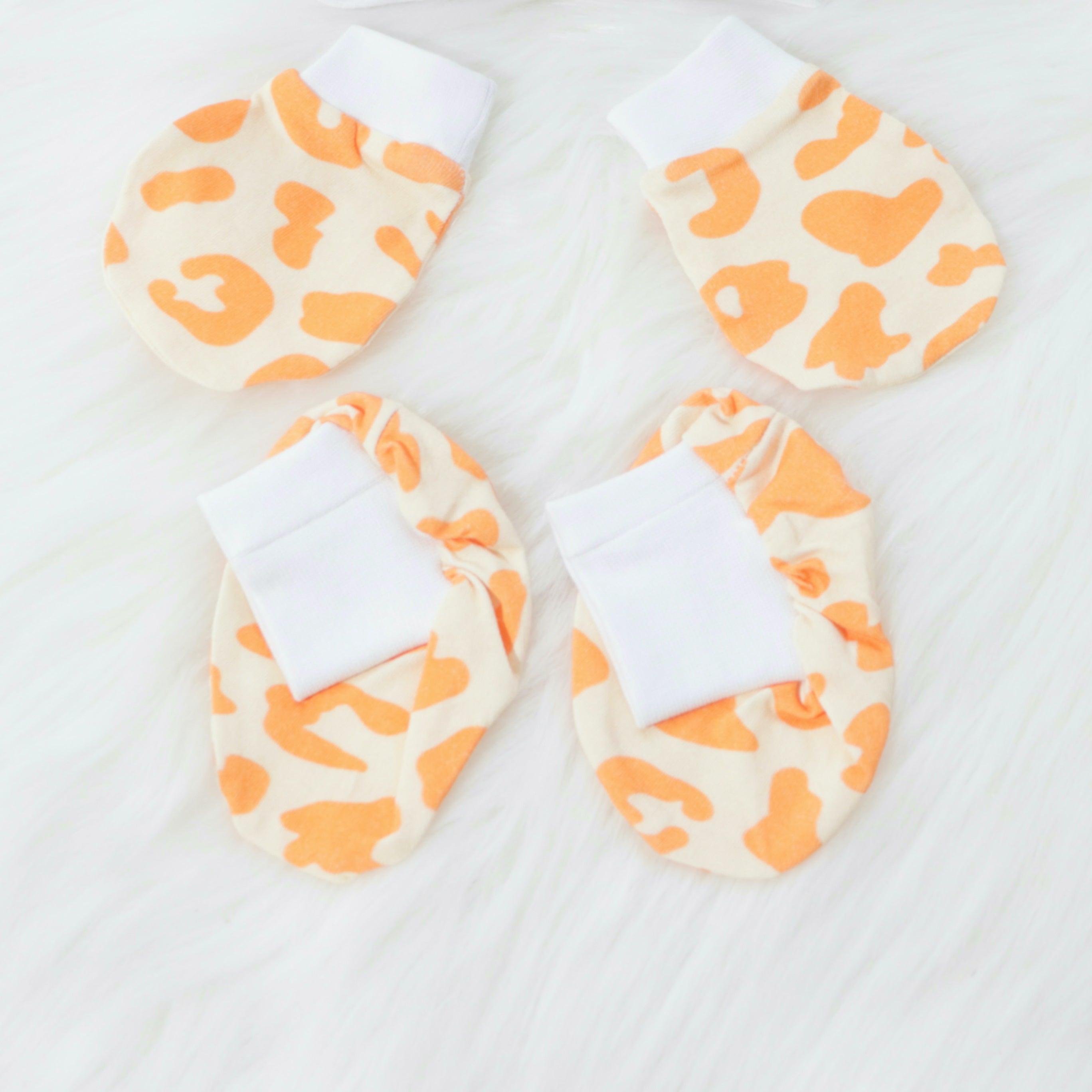 Wild & Free - Cotton Cap, Mittens & Booties Set