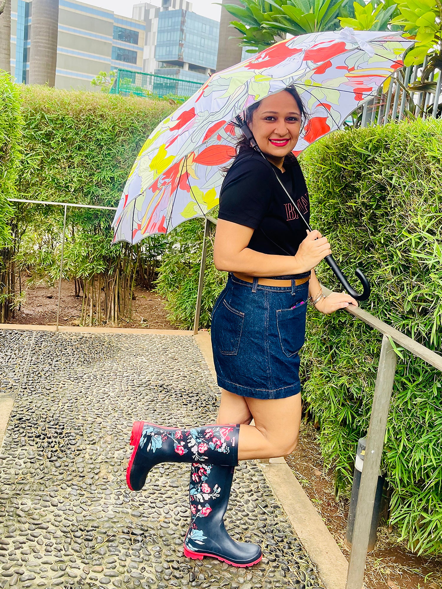 Little Surprise Box, Orange Floral theme Rain & All Season Umbrella for Teens And Adults