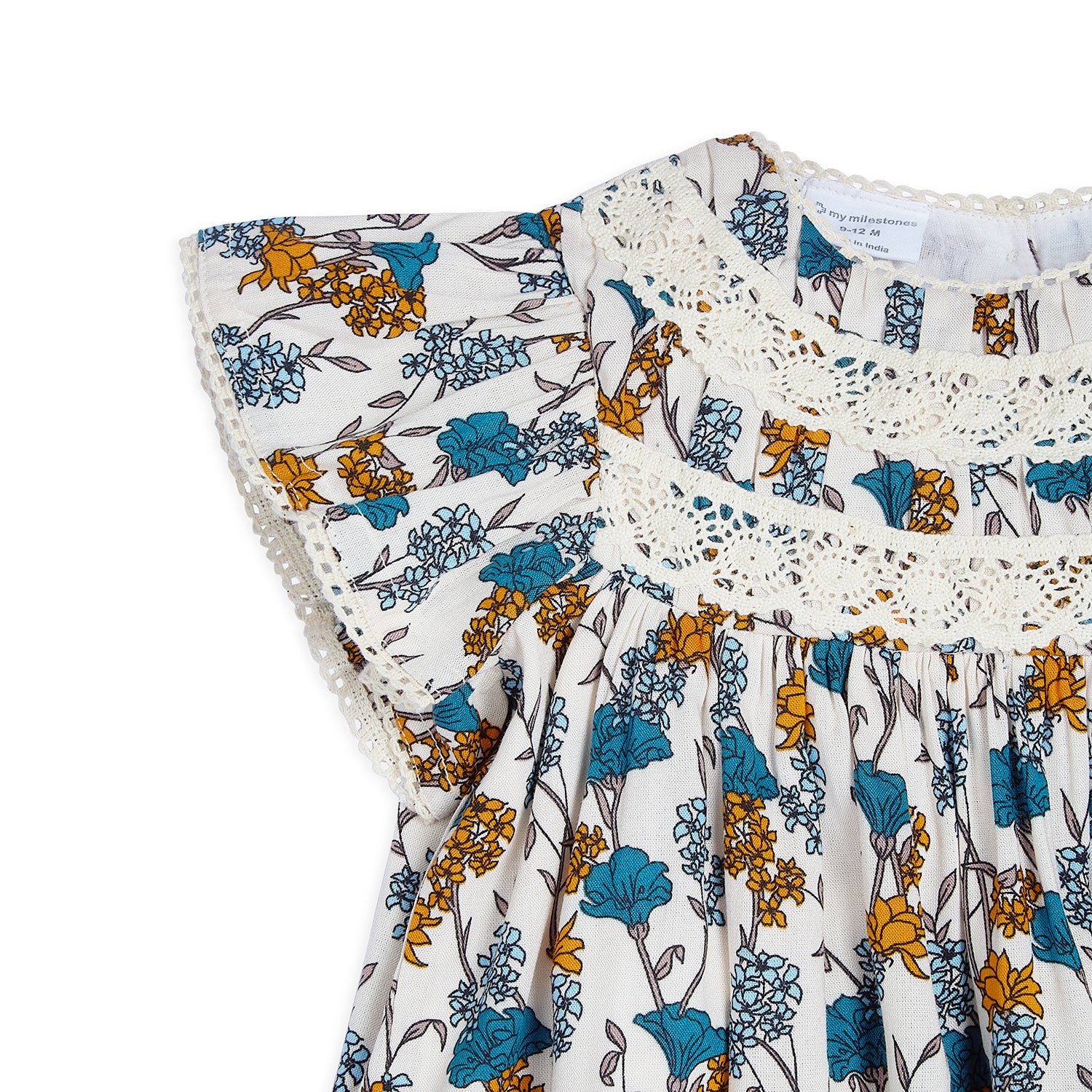 Short Sleeves Willow Crochet Collar Top - Beige