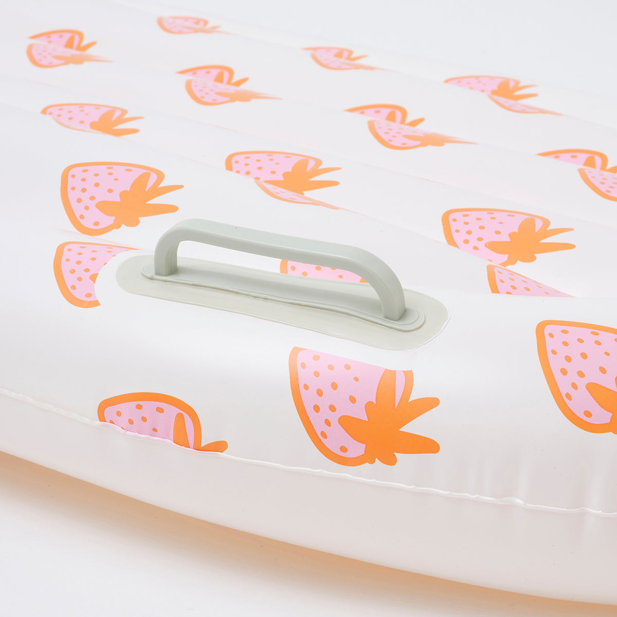 SUNNYLiFE Inflatable Boogie Board - Sea Seeker Strawberry