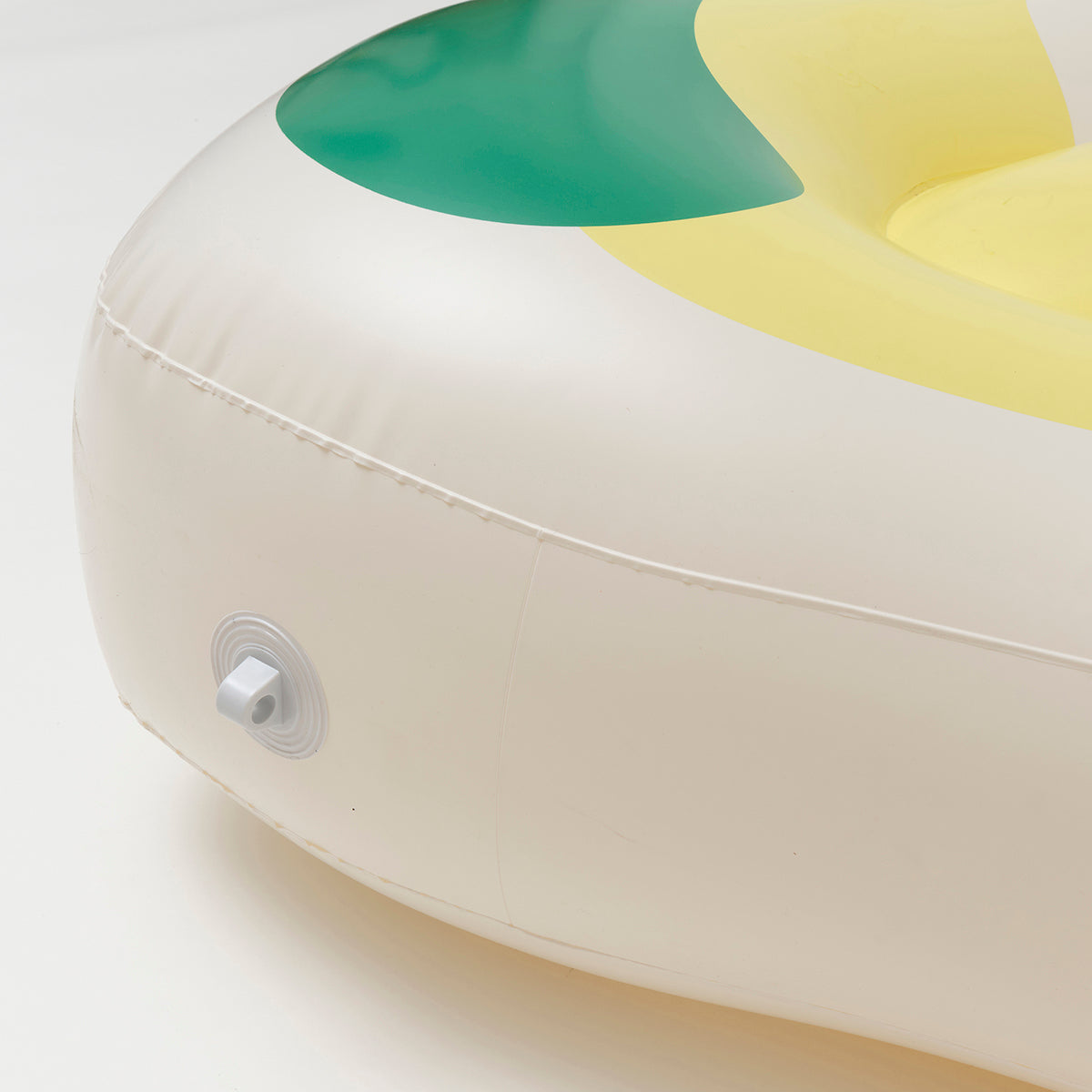 SUNNYLiFE Luxe Lie-On Float Limon Butter