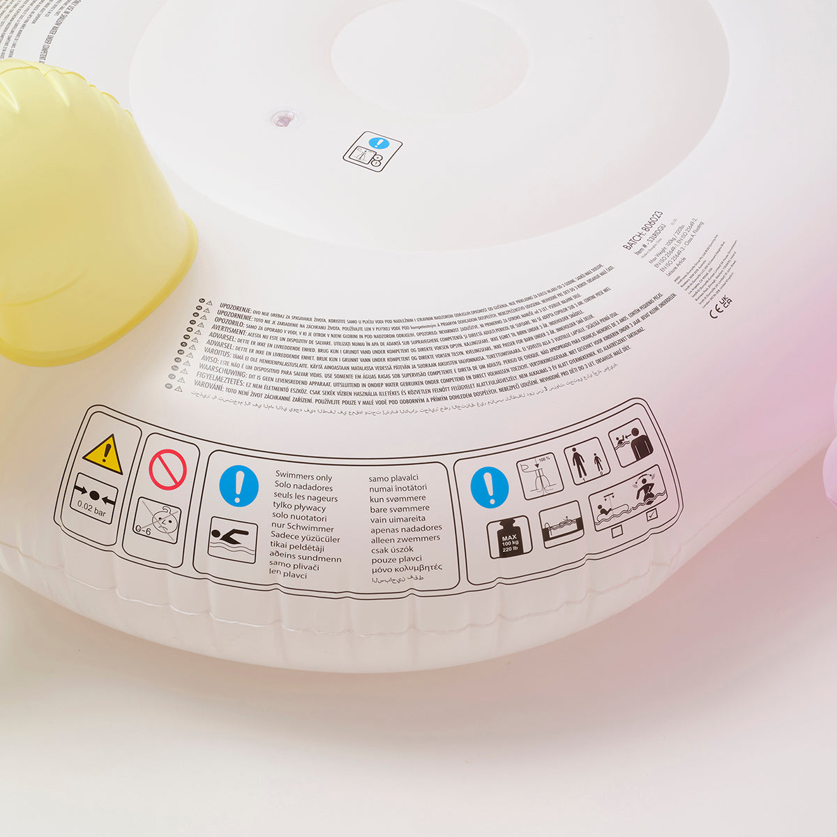 SUNNYLiFE Luxe Ride-On Float - Unicorn