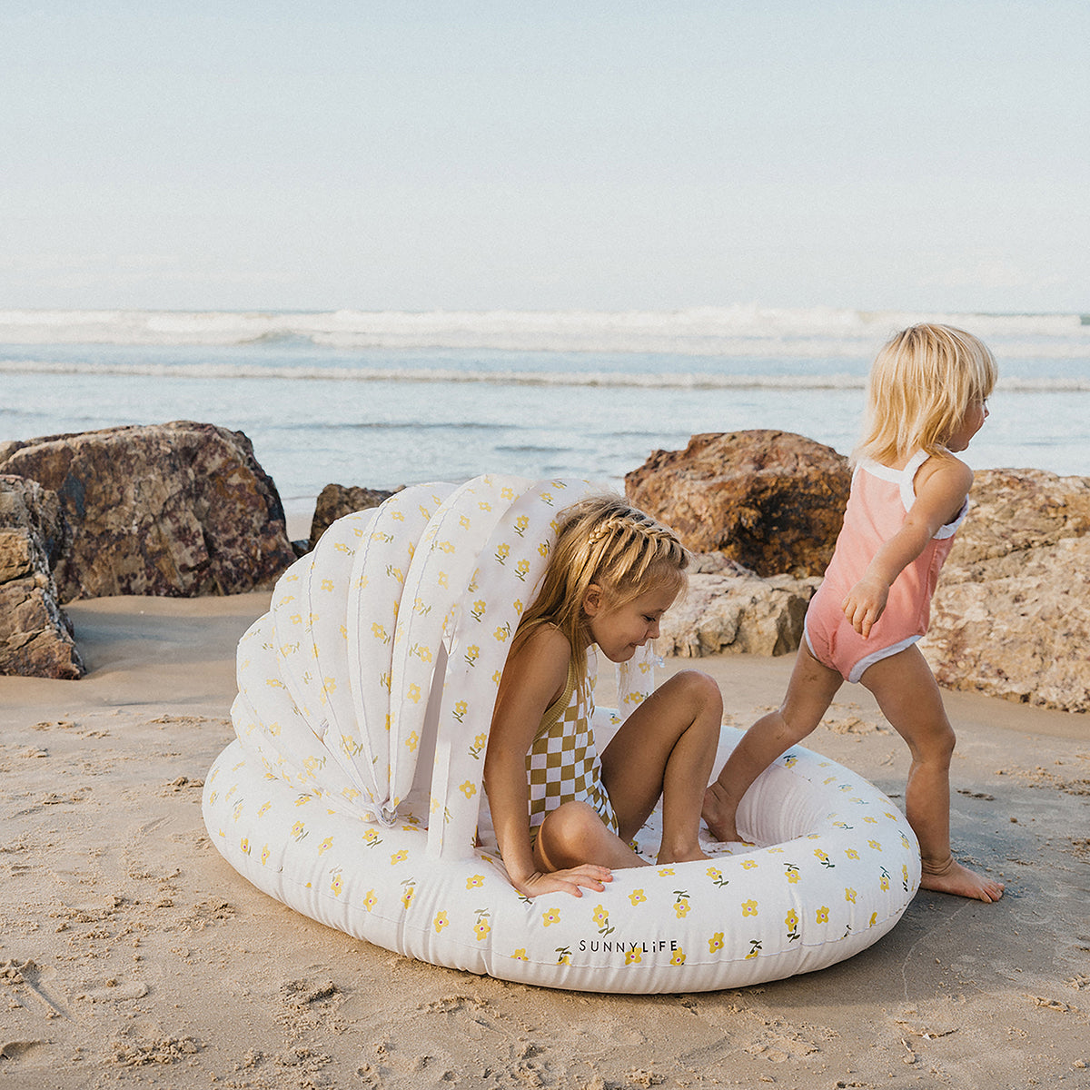 SUNNYLiFE Inflatable Kiddy Backyard Pool - Mima the Fairy Lemon