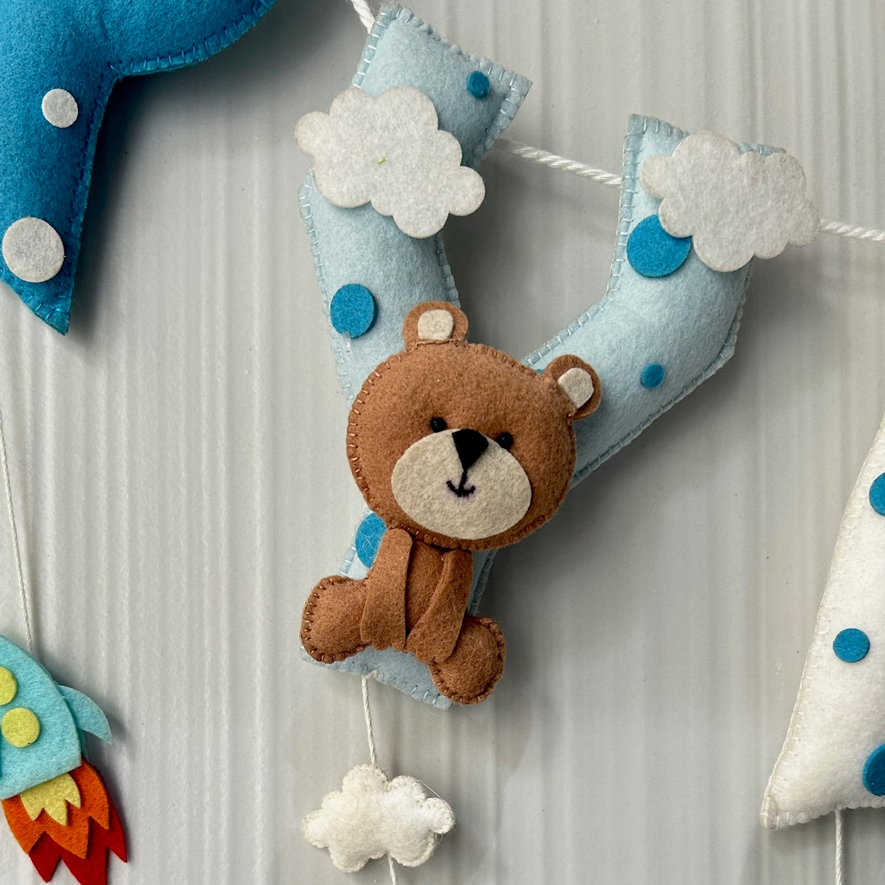Teddy on a Plane Name Bunting Garland