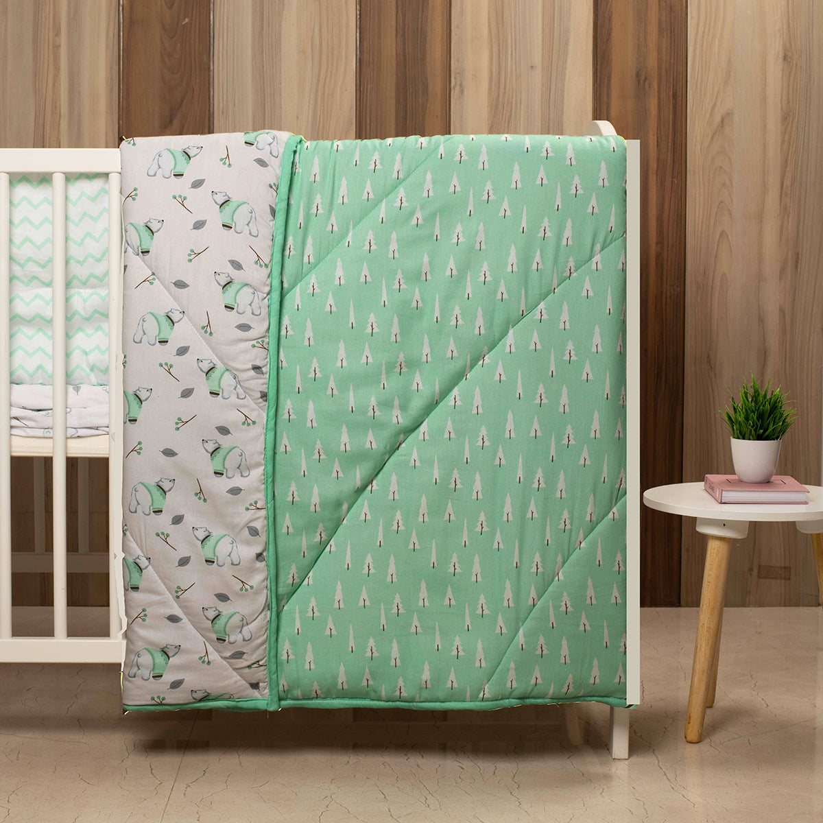 Tiny Snooze Organic Quilt- Arctic