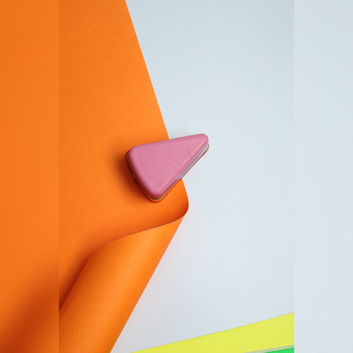 The Rainbow Cake Slice - 1 piece Crayon