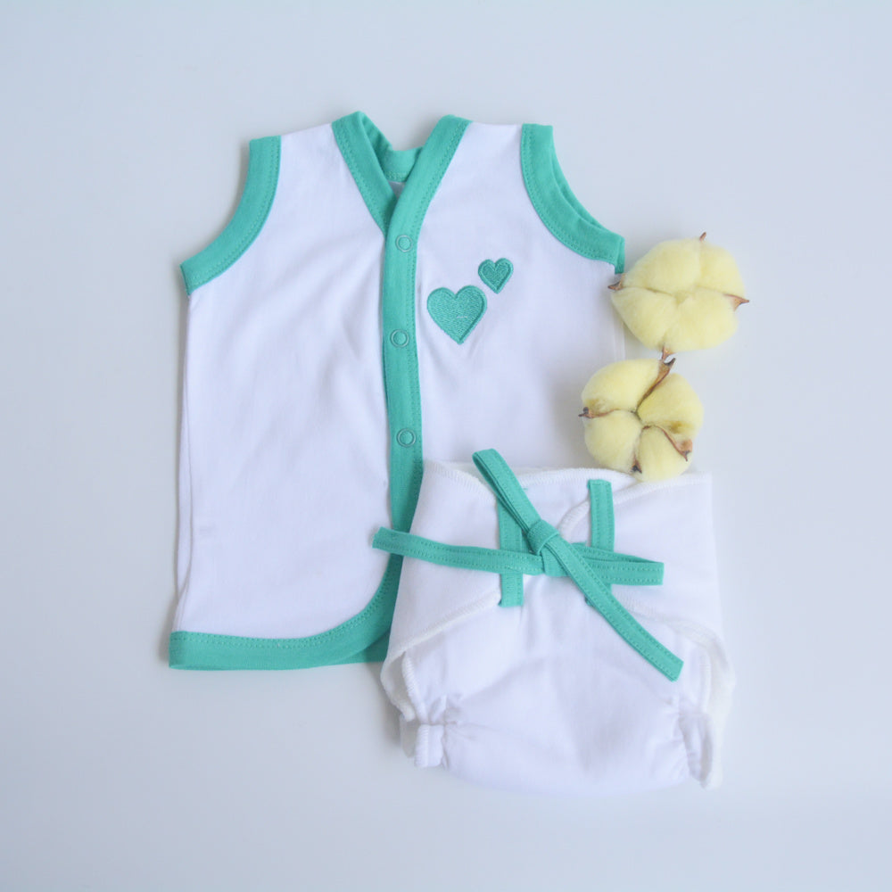 Green Hearts Babywear Set