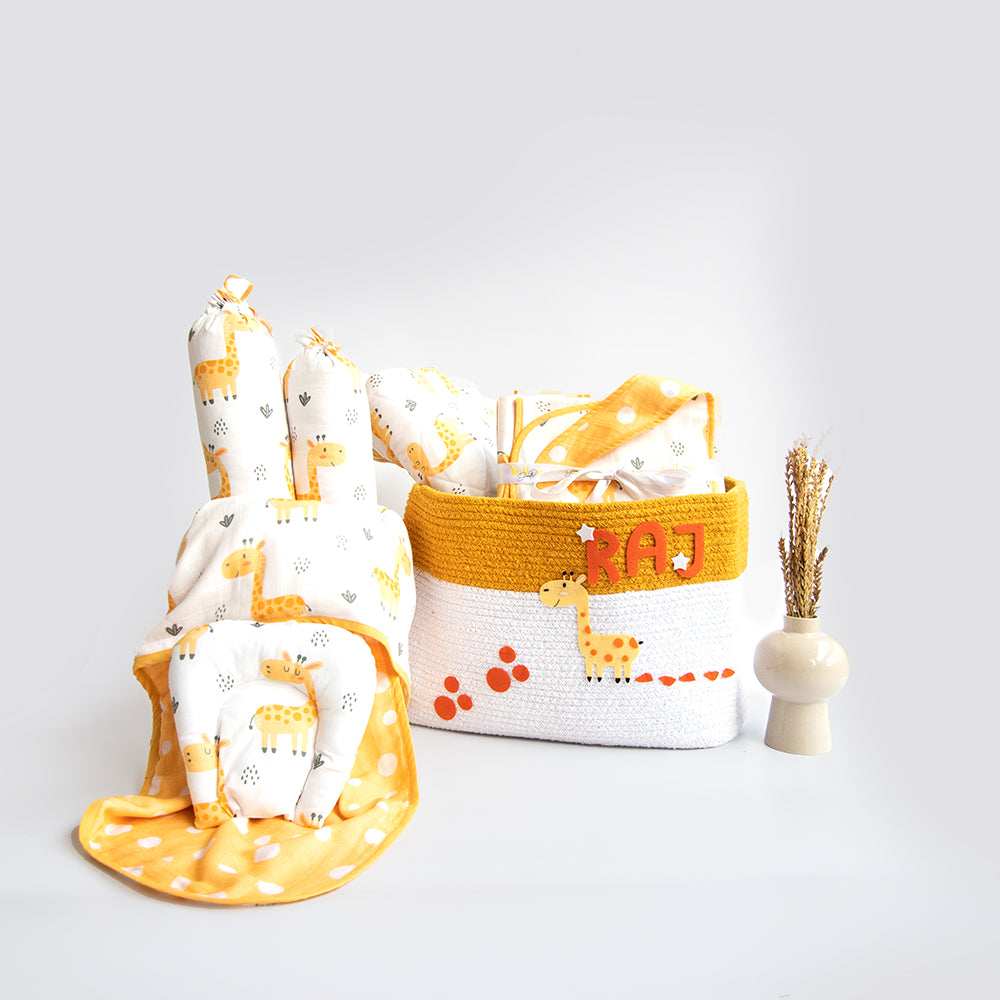 Baby Giraffe - Organic Gift "Basket Of Love"