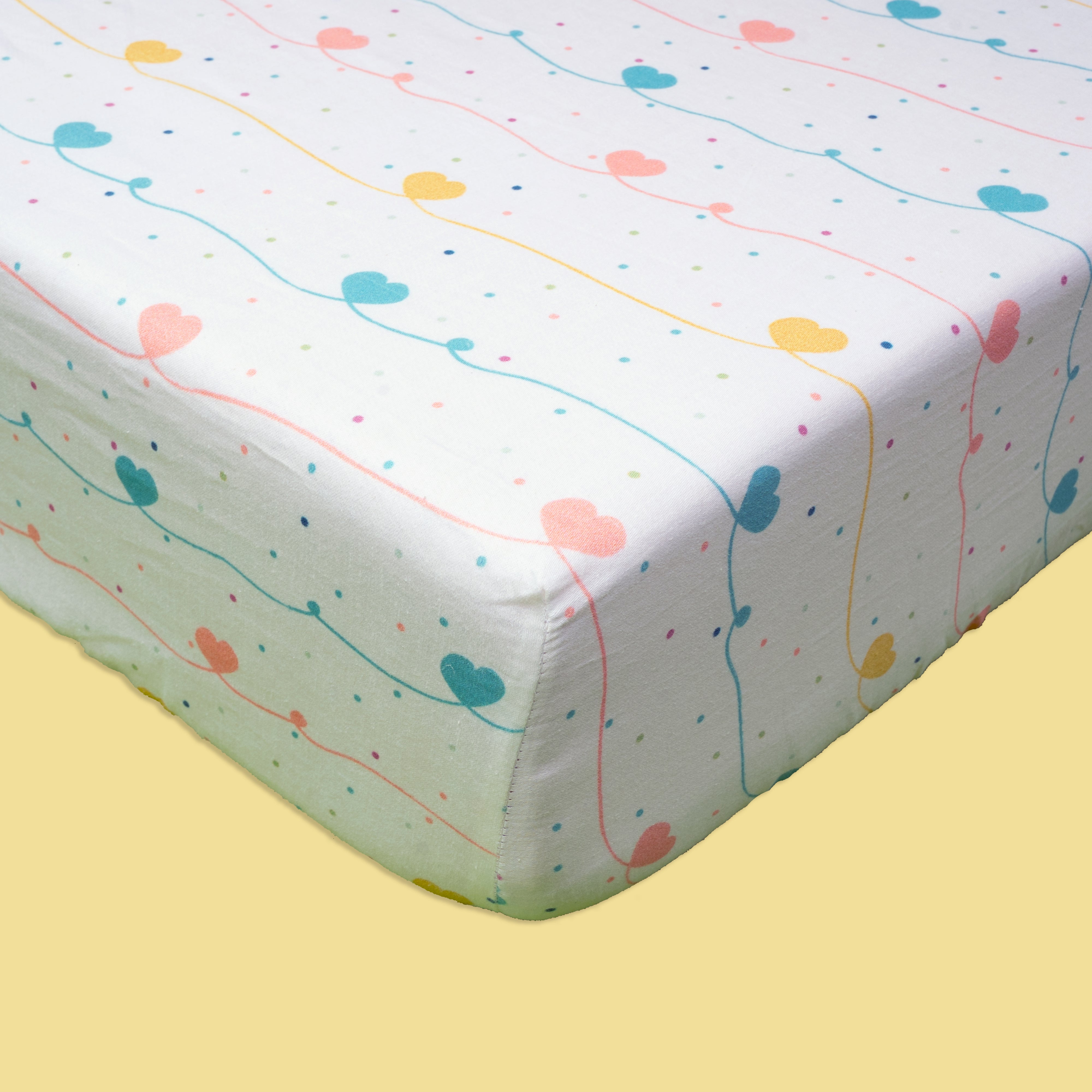 Tiny Snooze Organic Fitted Cot Sheet- Hearts