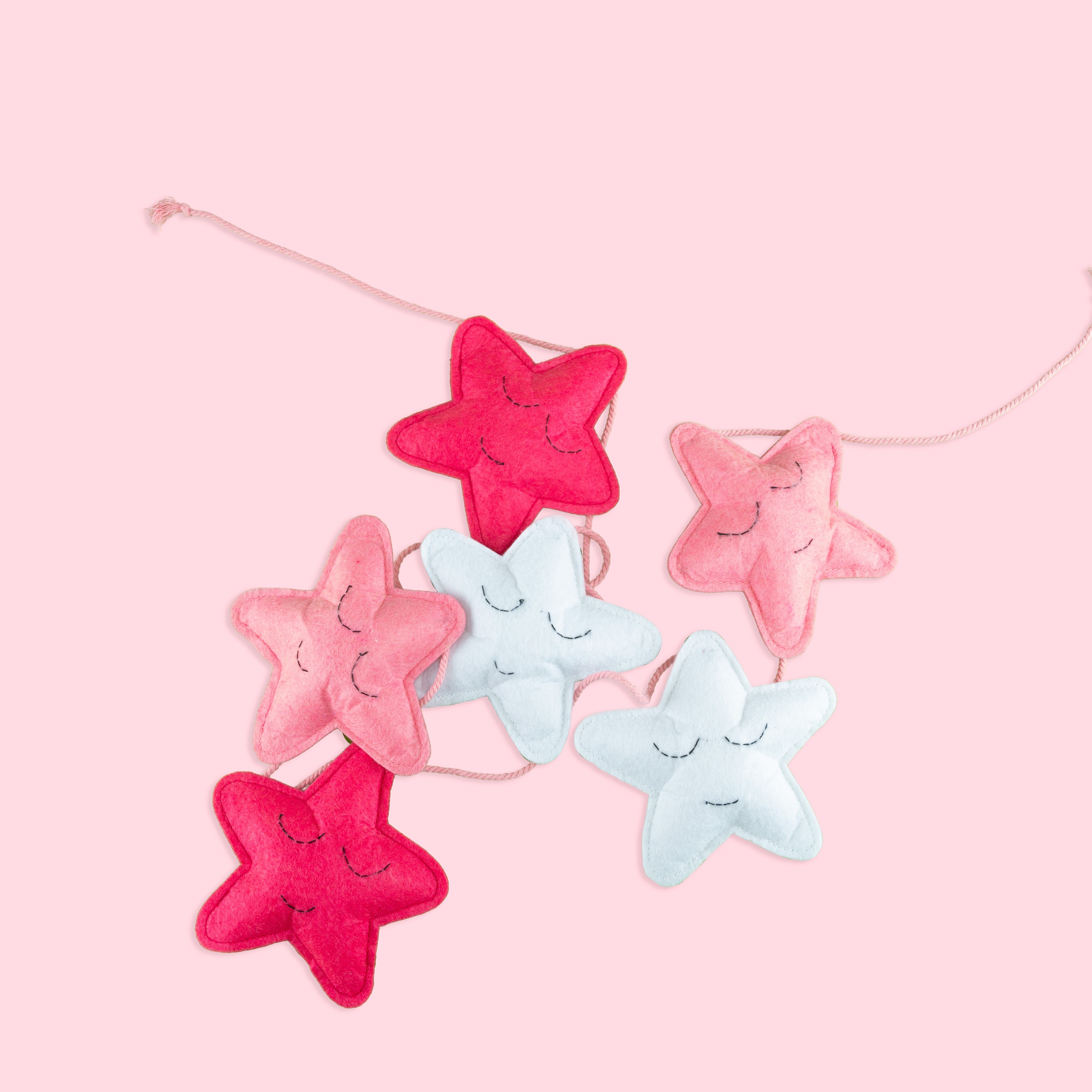 Tiny Snooze Star Garland – Pink