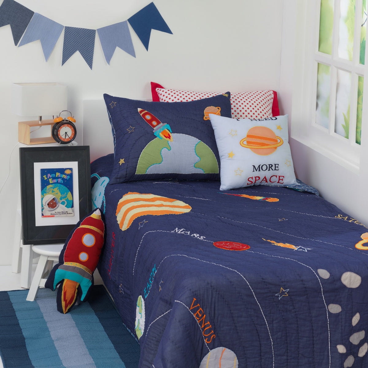Kids' Bedding Set, Ages 3 to 15 - image 1