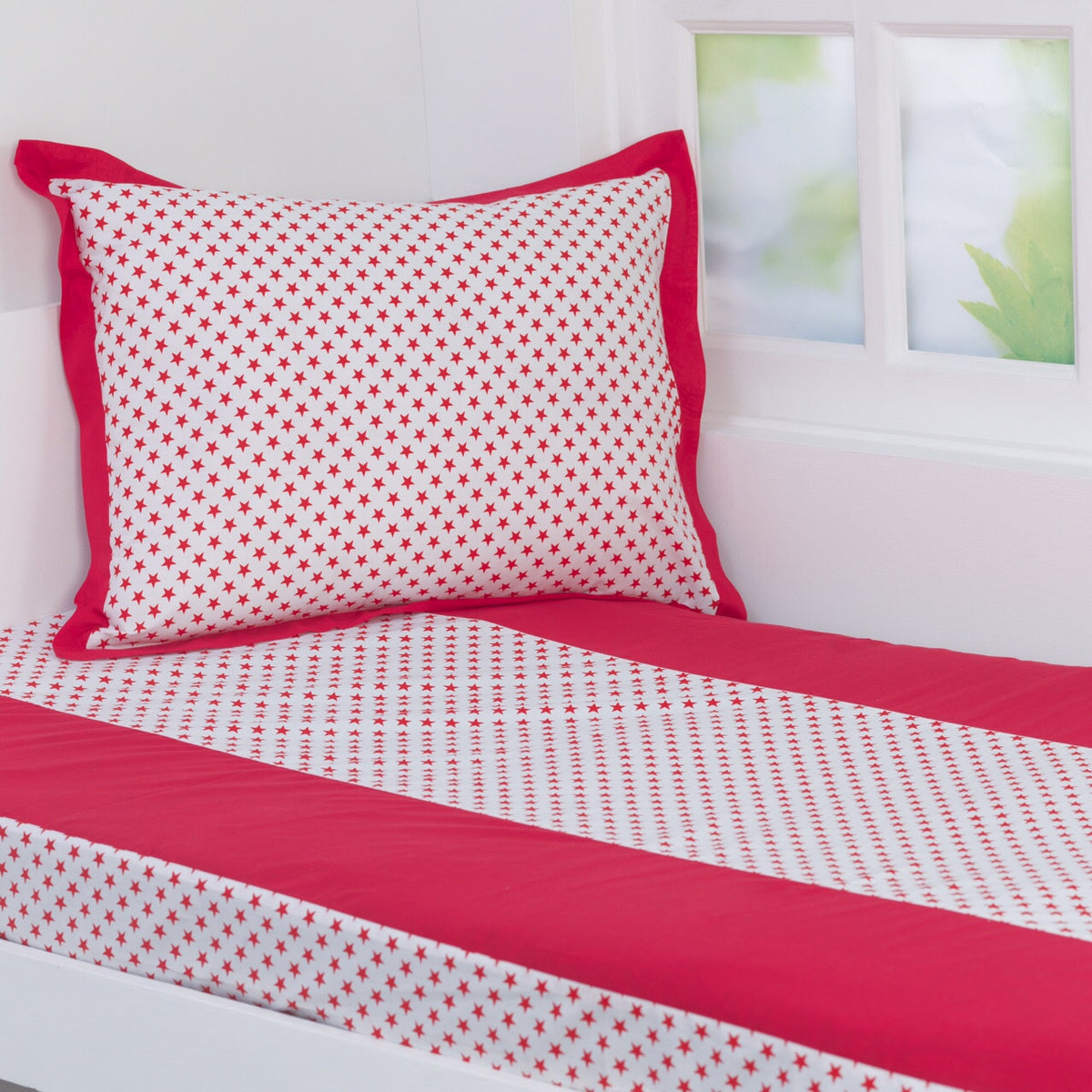 Kids' Bedding Set, Ages 3 to 15 - image 2