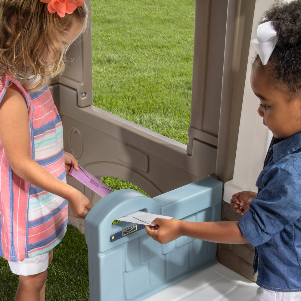 Step2 Seaside Villa Playhouse + FREE Toys