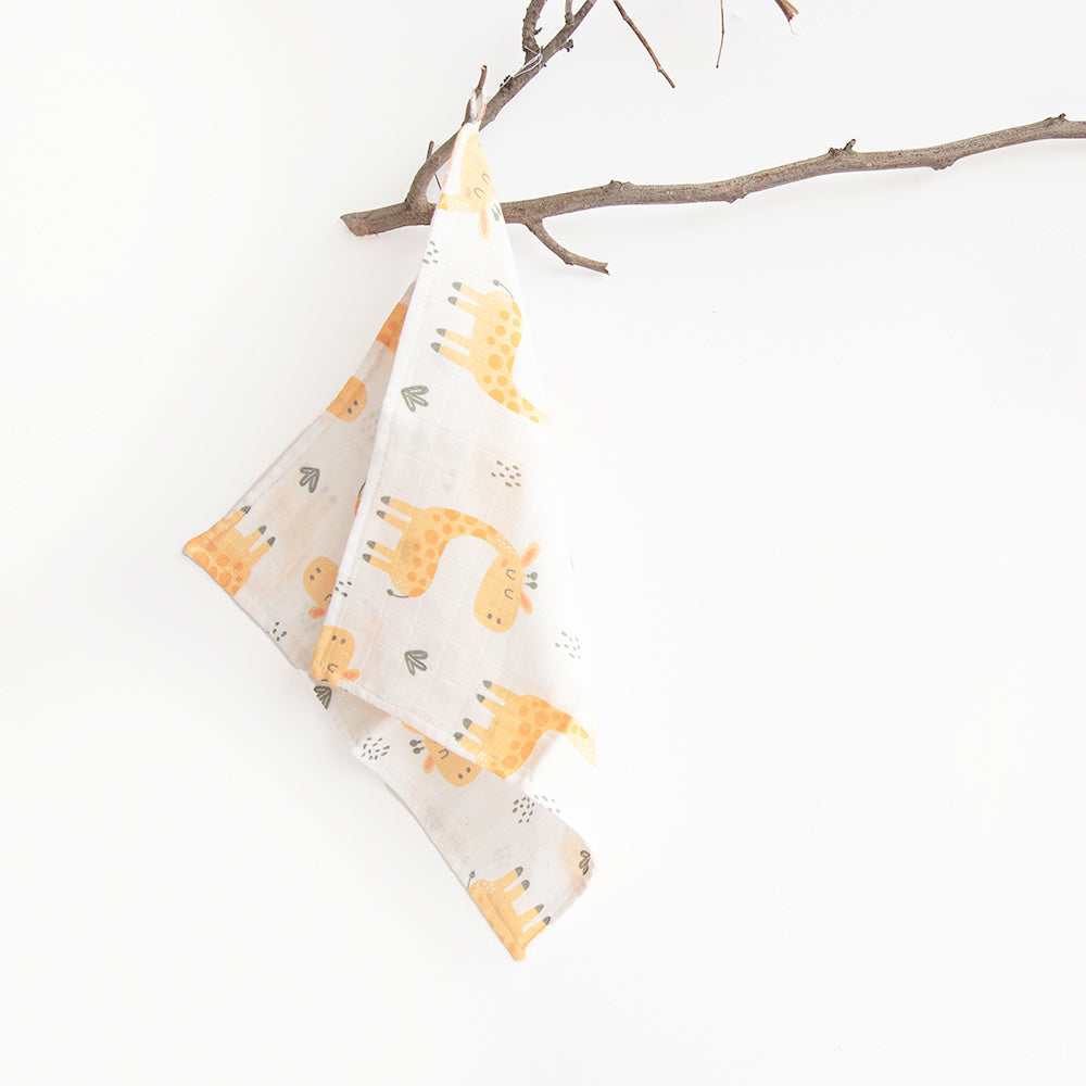 Baby Giraffe & Cute Polka - Essentials Gift Basket