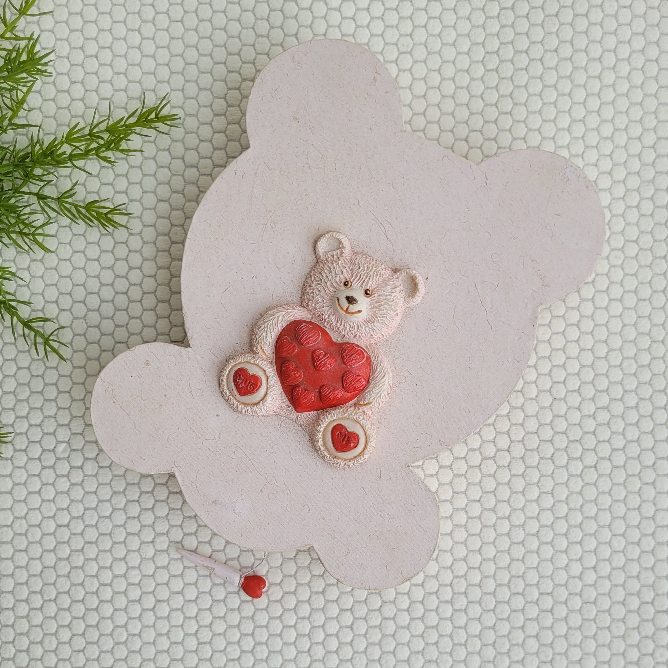 Teddy-Cut Gift Box
