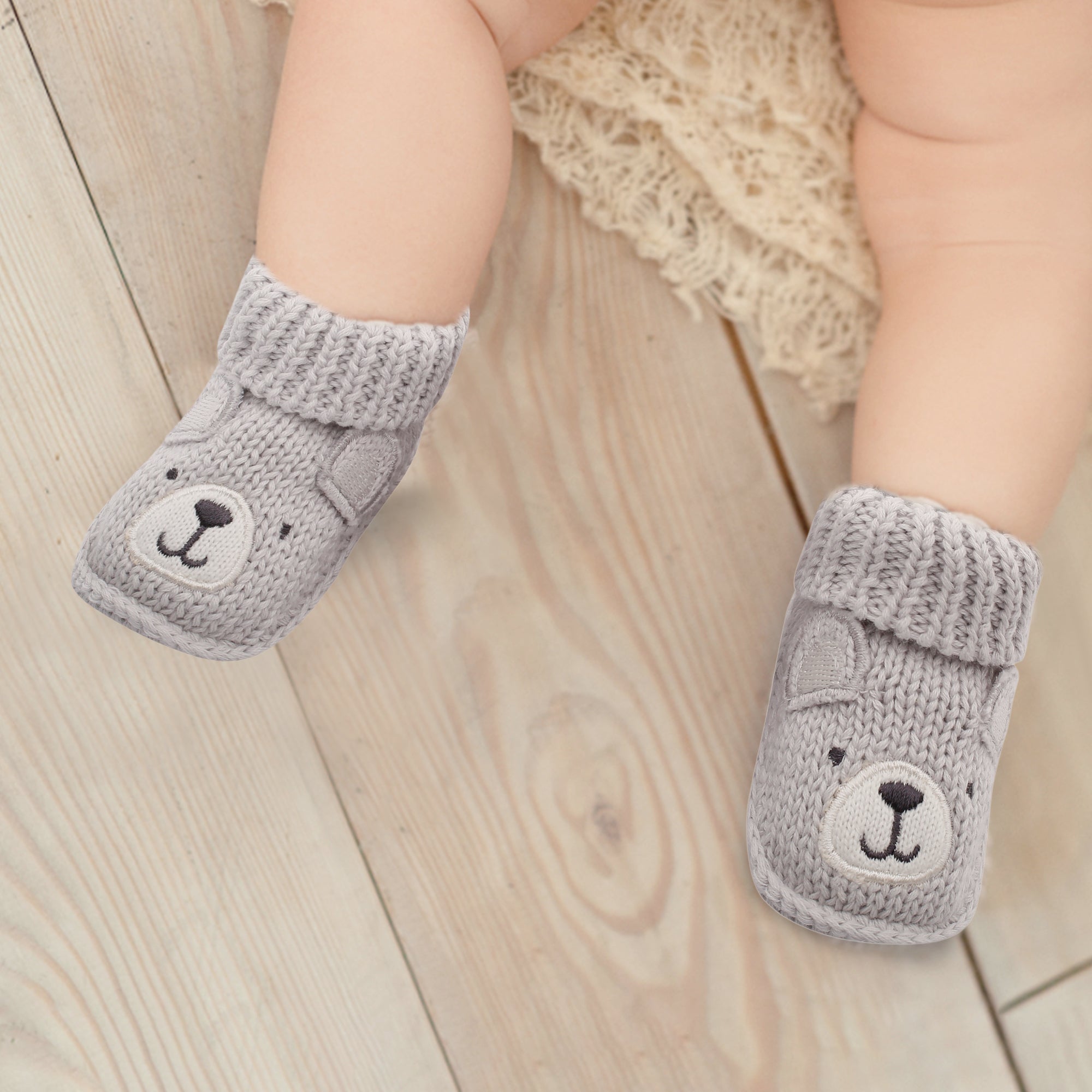 Baby Moo Bff Bear Grey Socks Booties