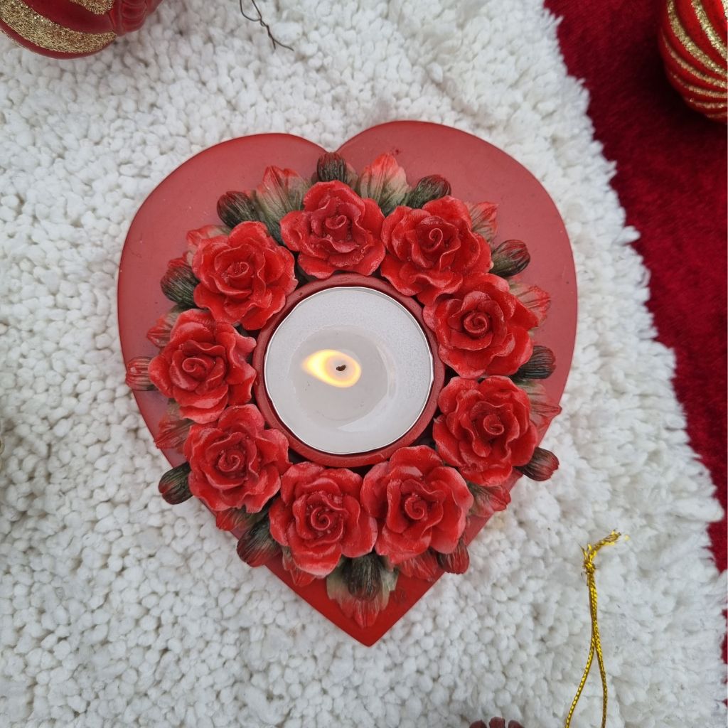 Crimson-Hearted Tealight Holder