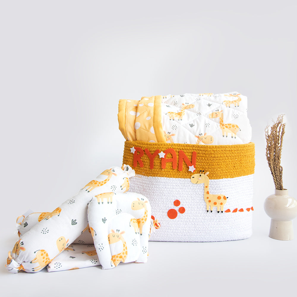 Baby Giraffe - Organic Bedding Gift Basket