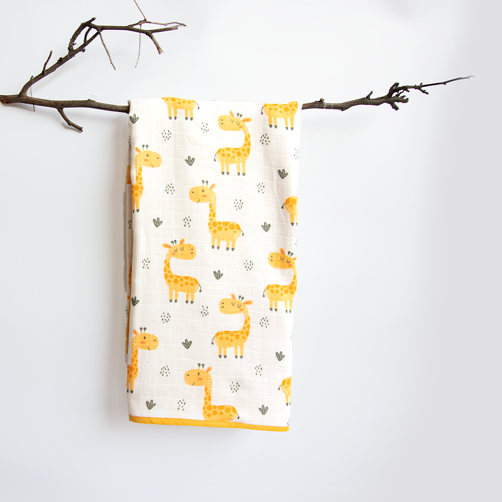 Baby Giraffe - Reversible Muslin Blanket