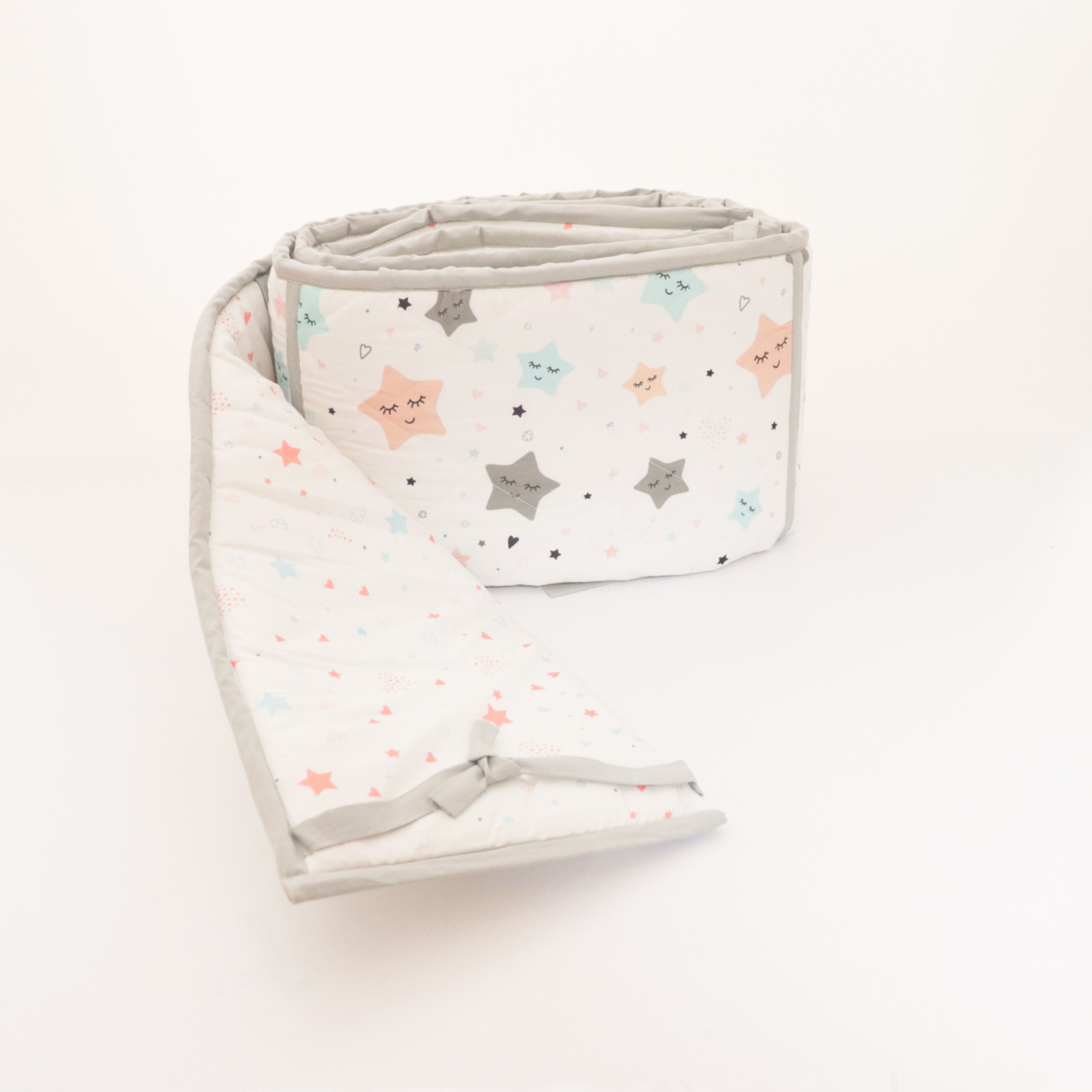 Twinkly Stars - Quilted Cot Bumper