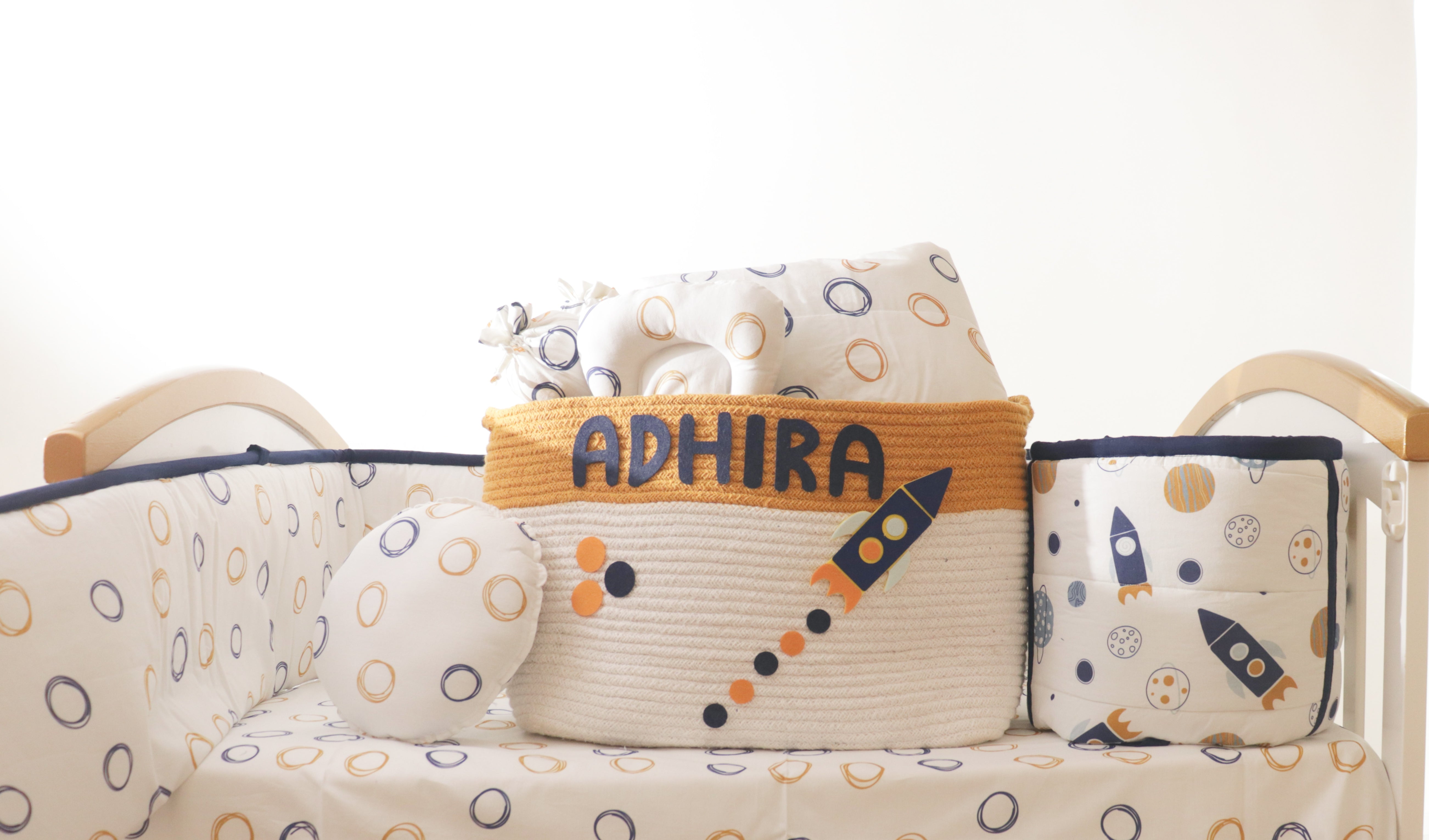 Doodle Circles - Organic Cot Bedding Gift Set