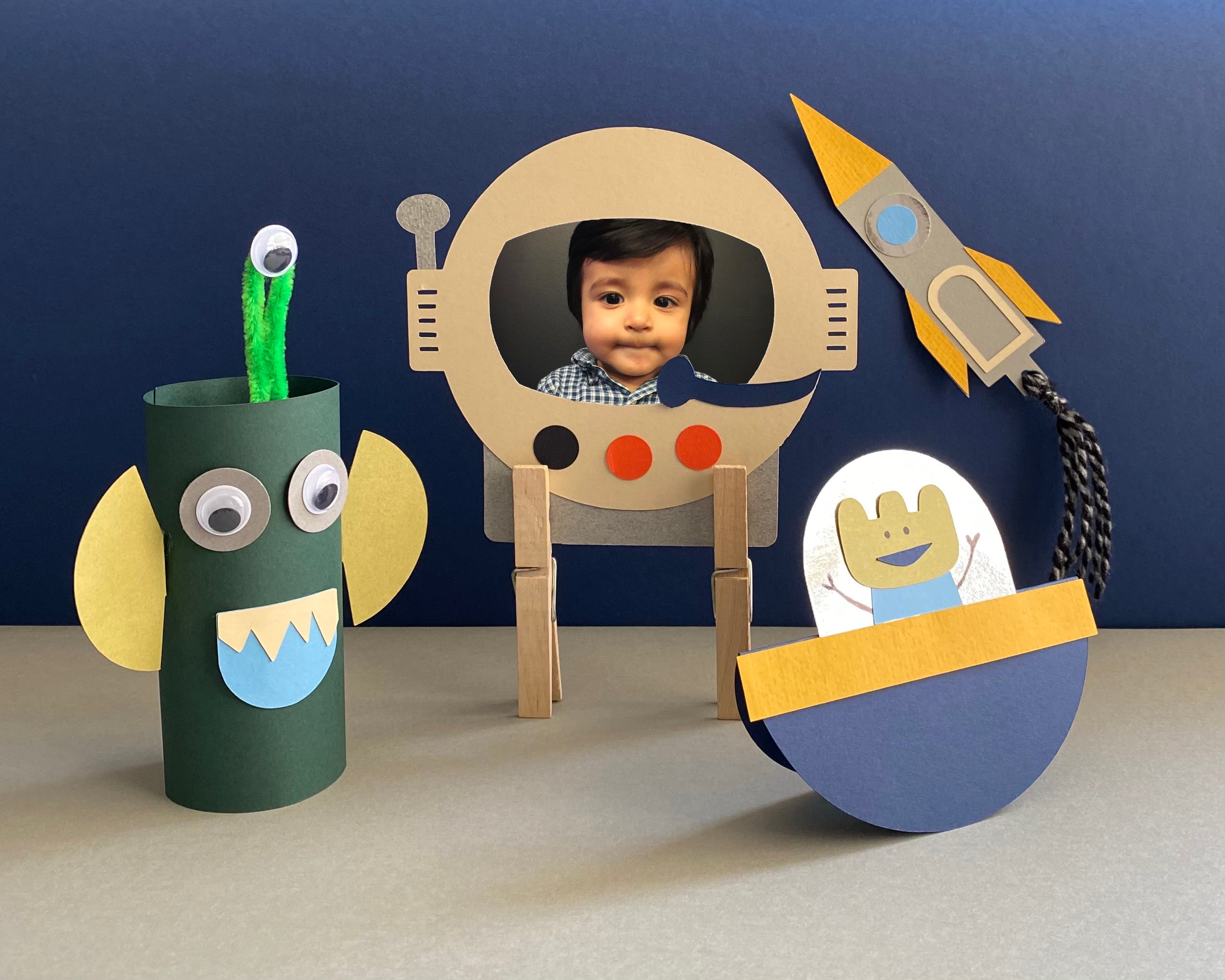 Open and Play Craft Boxes-Mission Space