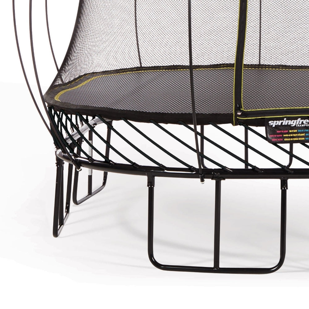 Springfree Medium Oval Trampoline With Enclosure