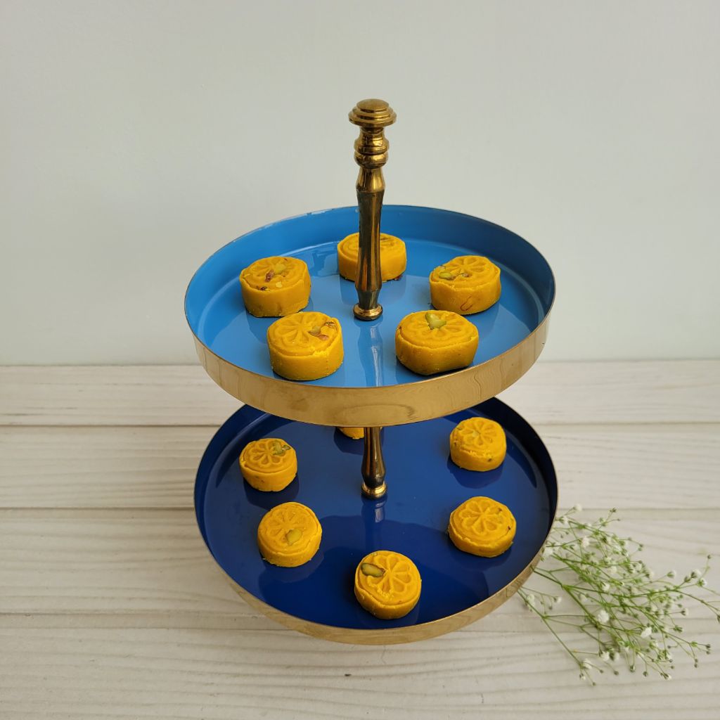 2 Tier Metal Golden Sky Blue Platter