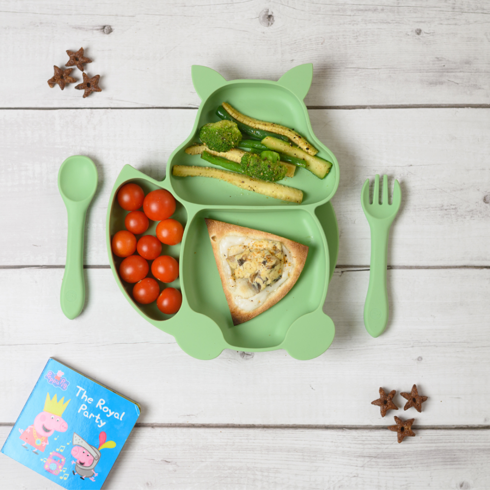 Silicone Squirrel Plate With Suction + Spoon And Fork Set - Green