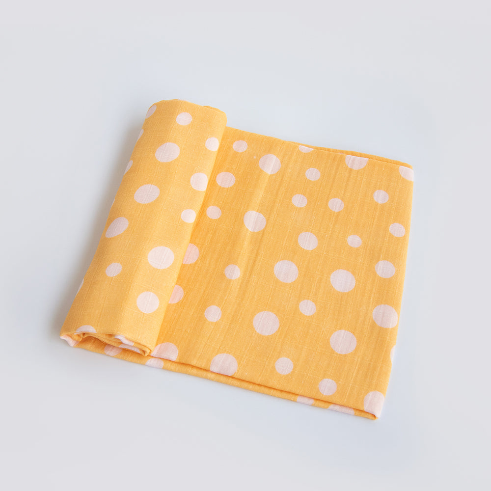 Baby Giraffe & Cute Polka - Organic Luxury Swaddles Set