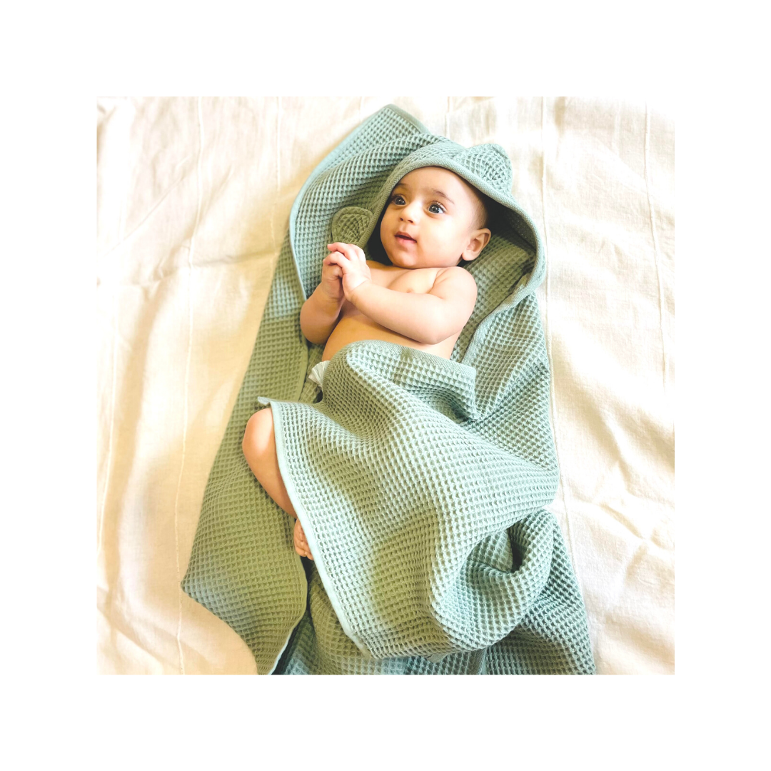 Dulaar Hooded Waffle Towel - Misty Blue