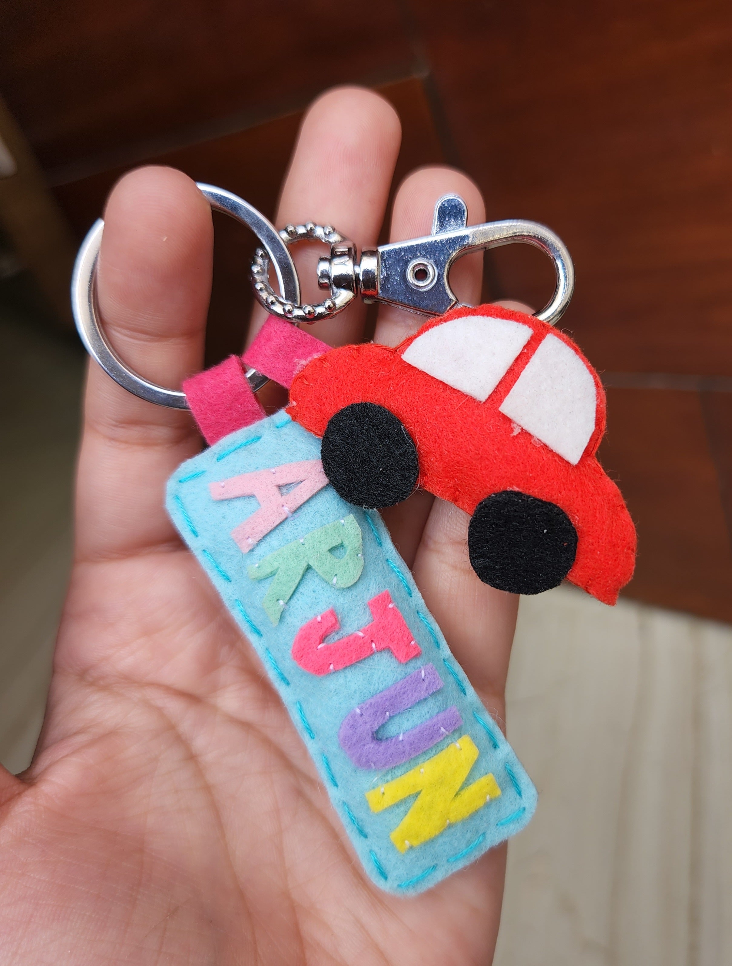 Character With Name Keychain - Car