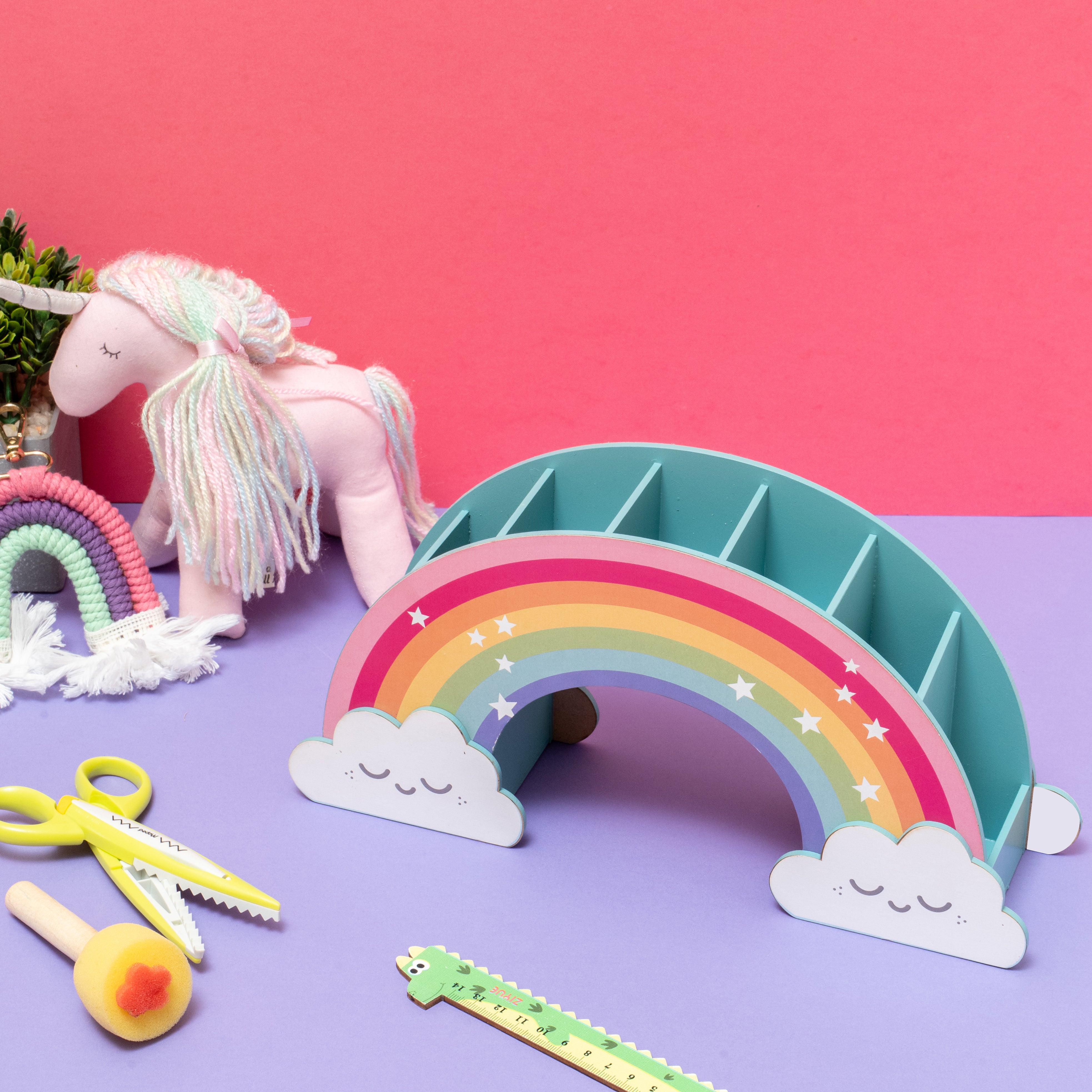 Pastle Rainbow Penstand